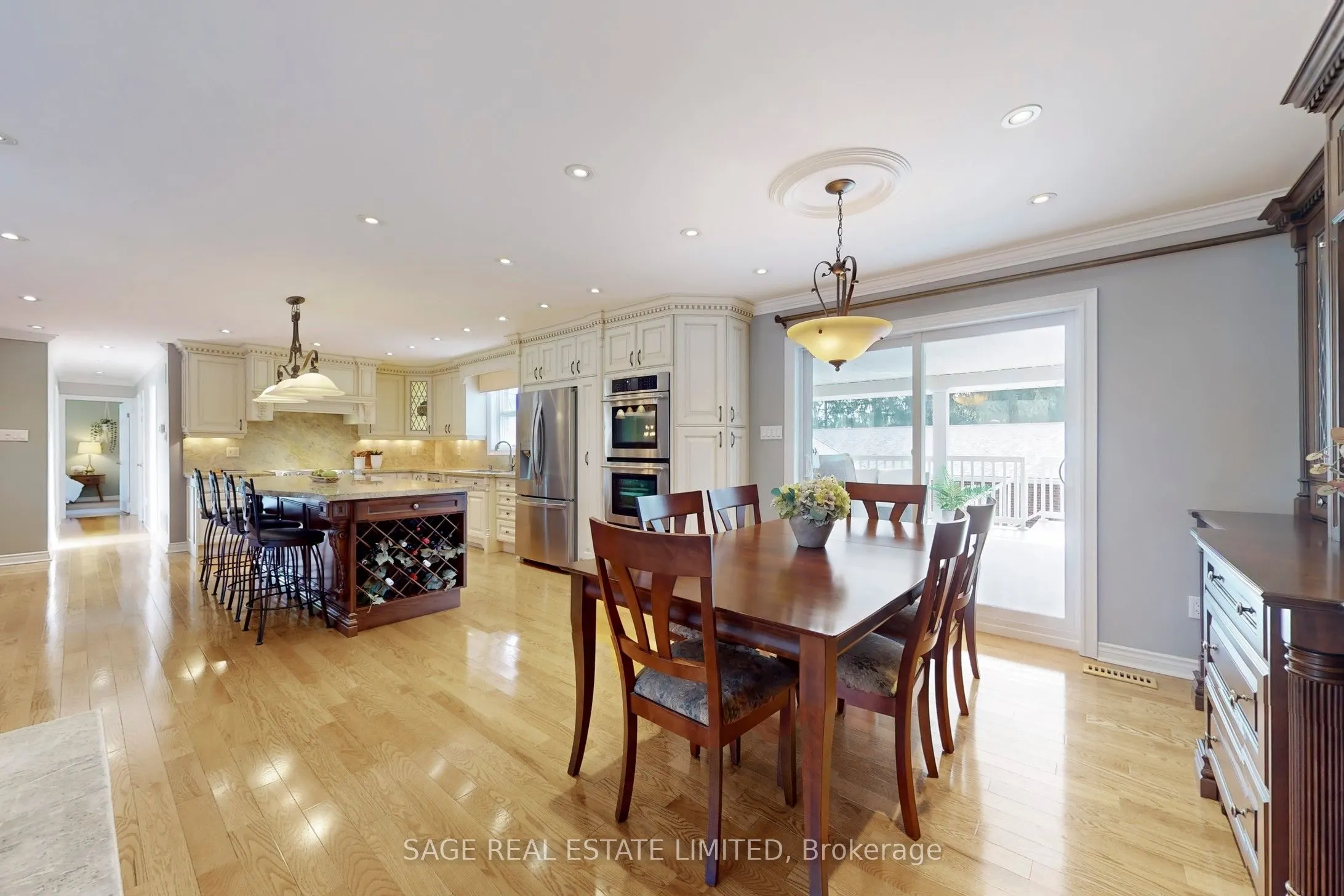 15240 12th Concession