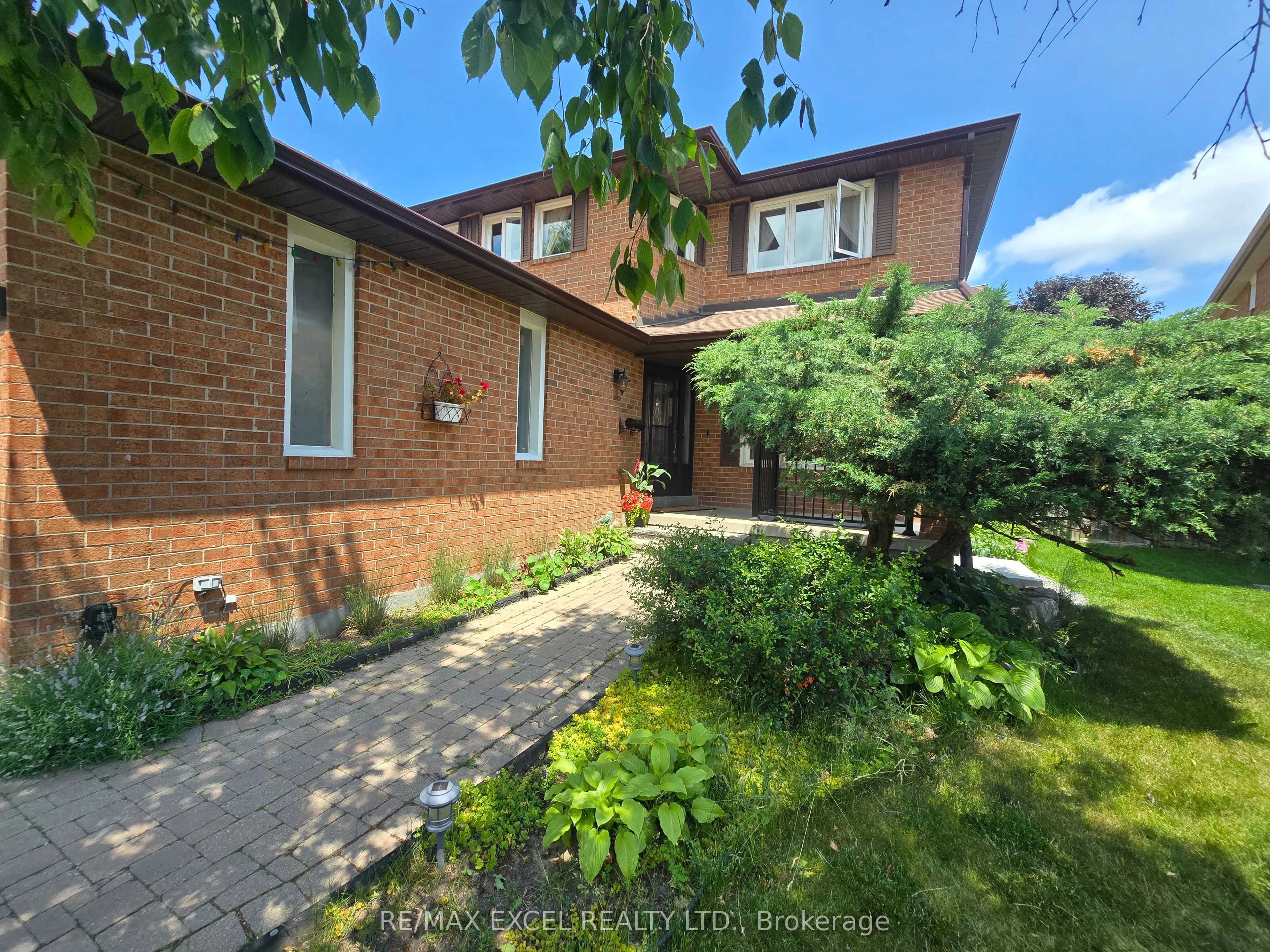 19 Marsh Street N