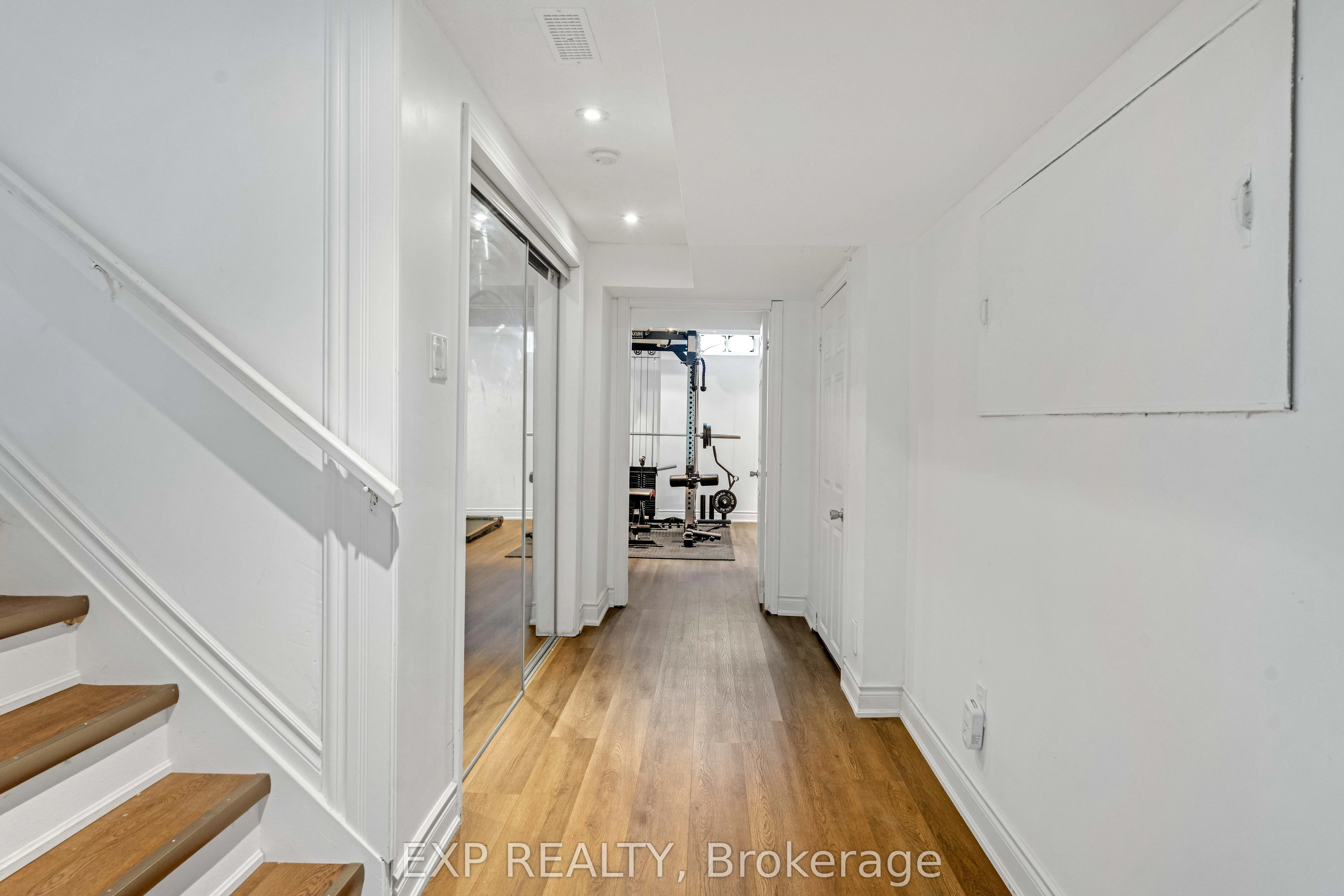 156 Dolce Crescent