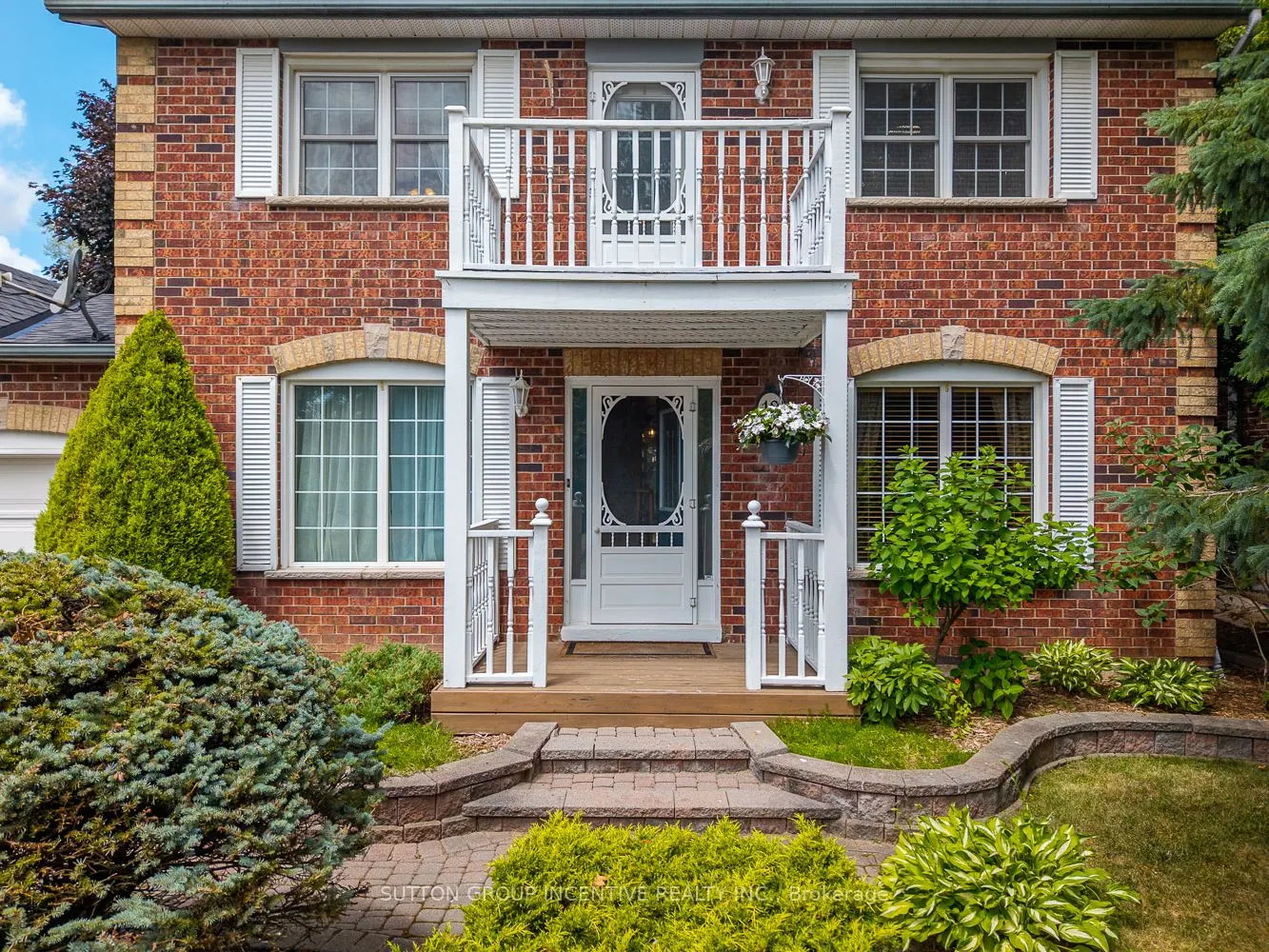 18 Heritage Road