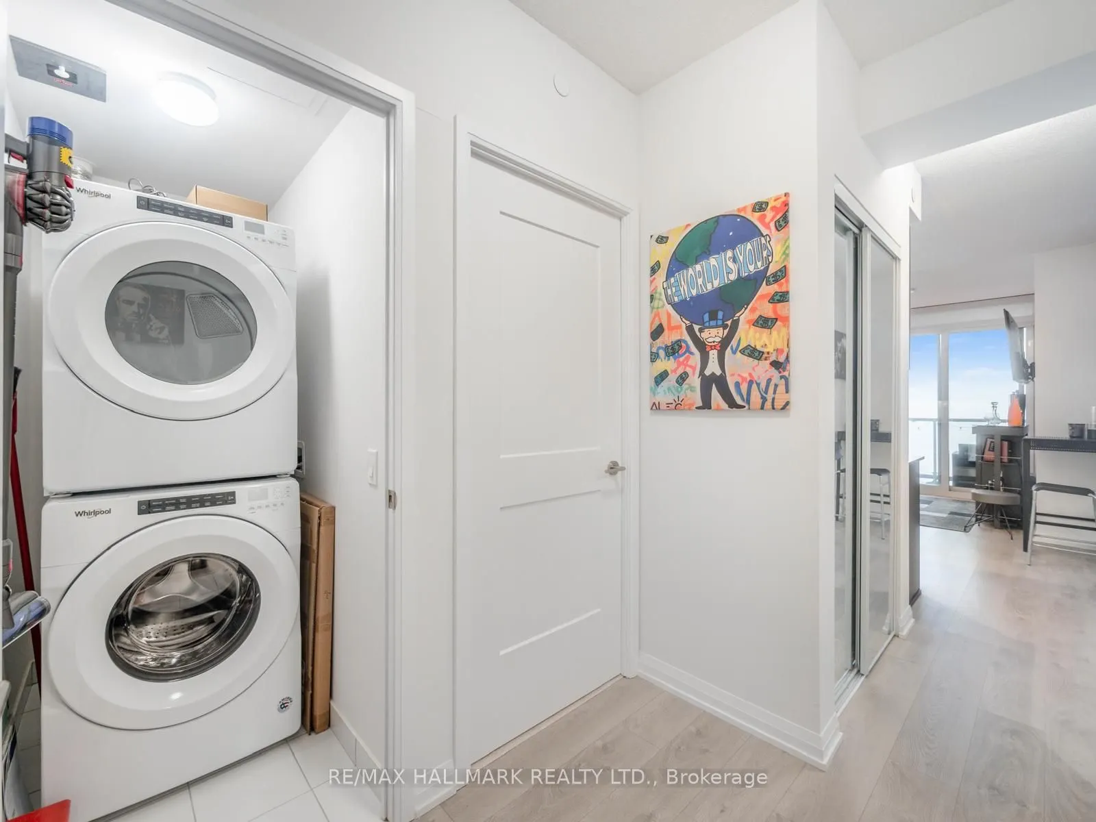 7895 Jane Street, #2802