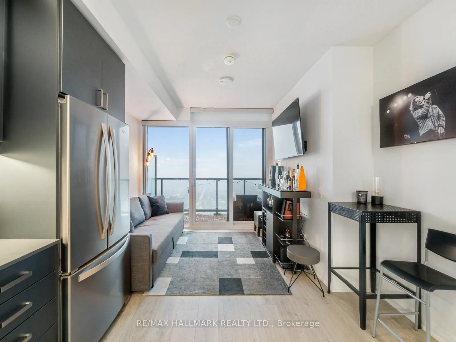 7895 Jane Street, #2802