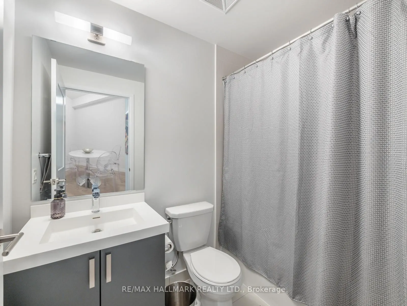 7895 Jane Street, #2802