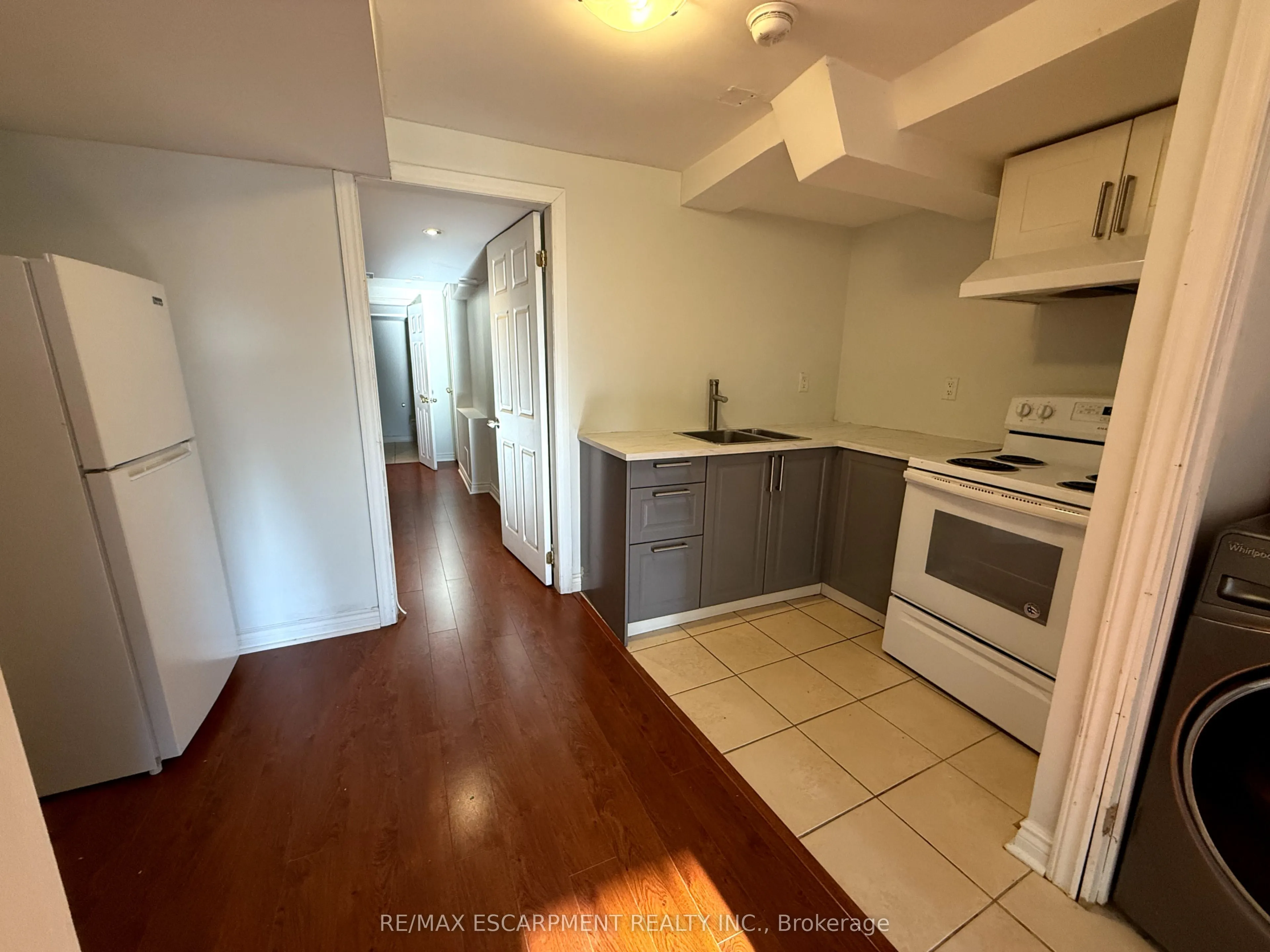 144 Keystar Court