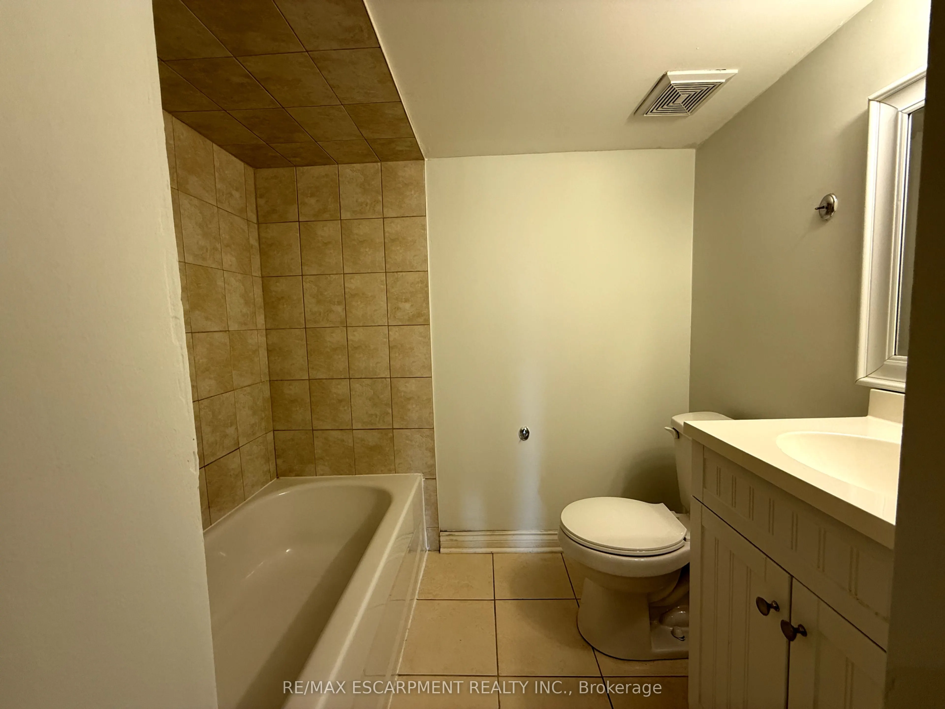 144 Keystar Court