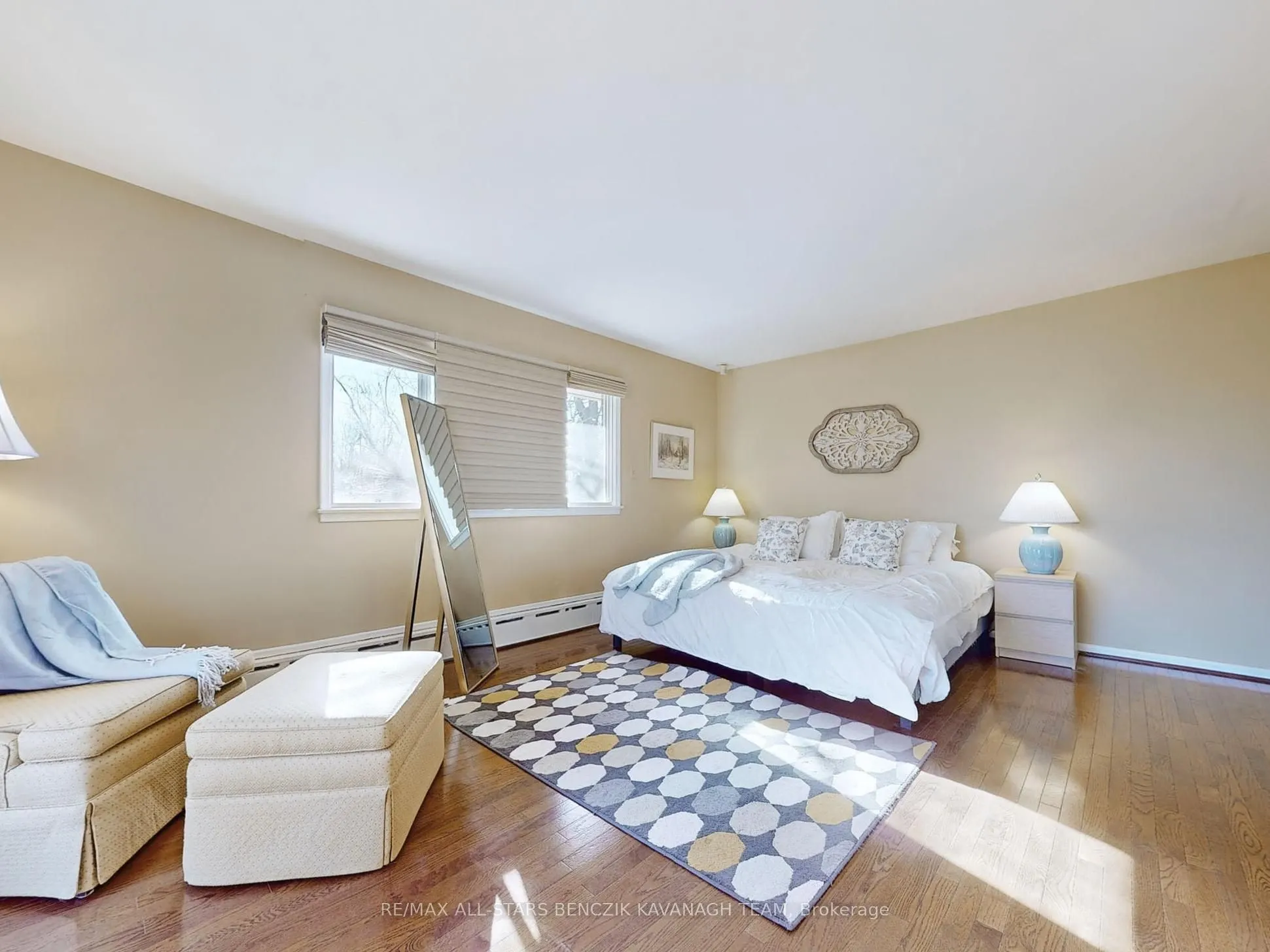 2 Savannah Crescent