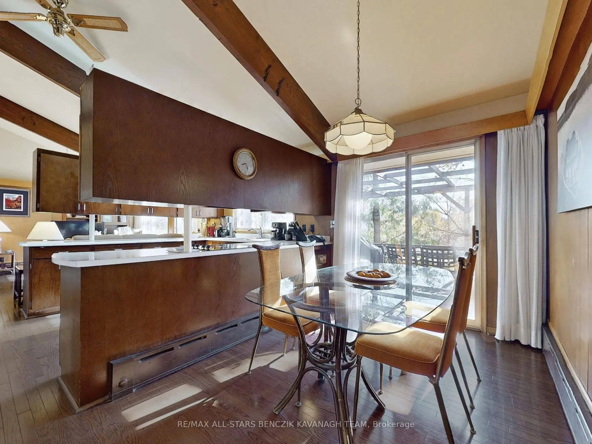 2 Savannah Crescent
