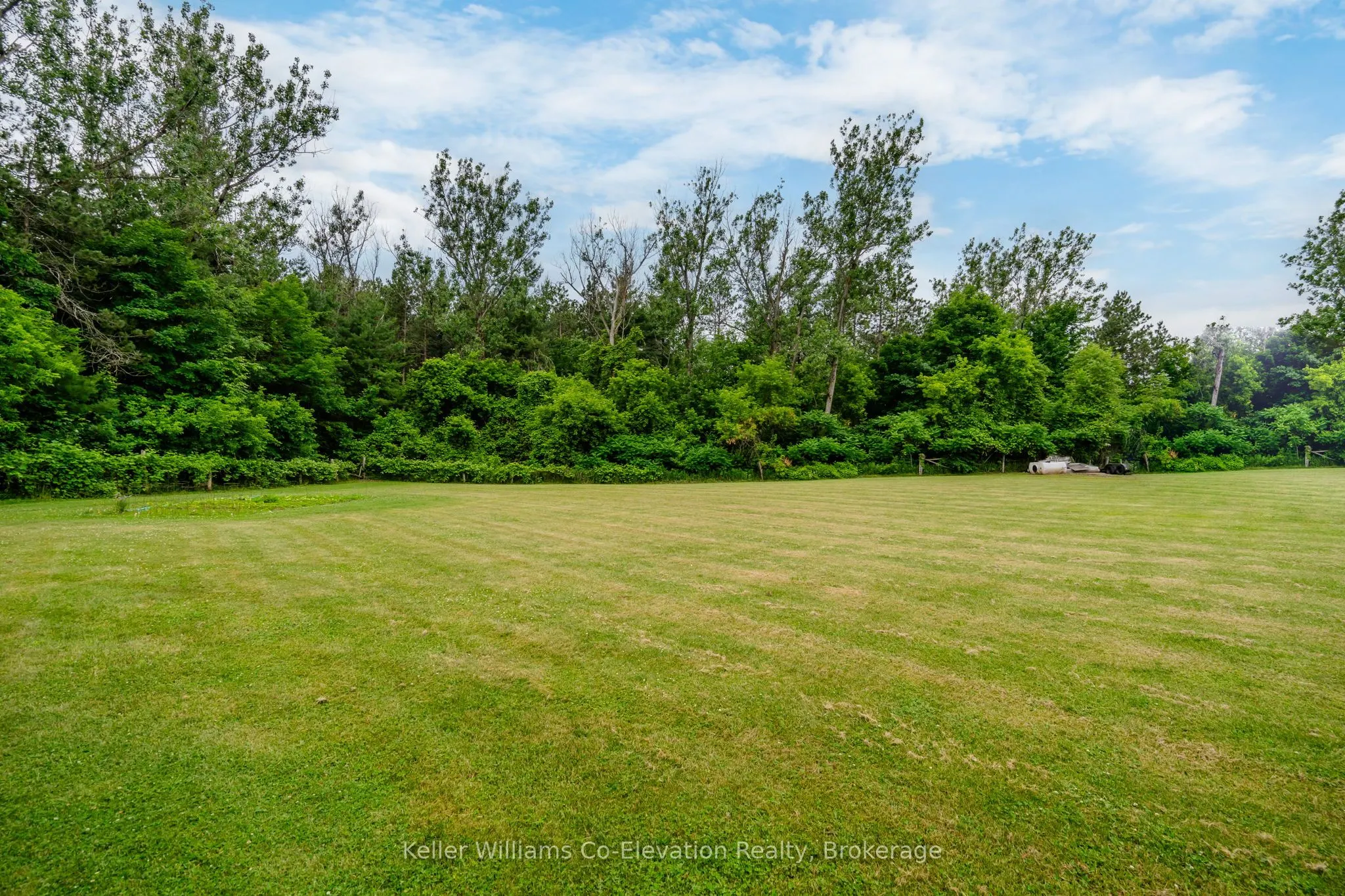 4060 10TH Side Road
