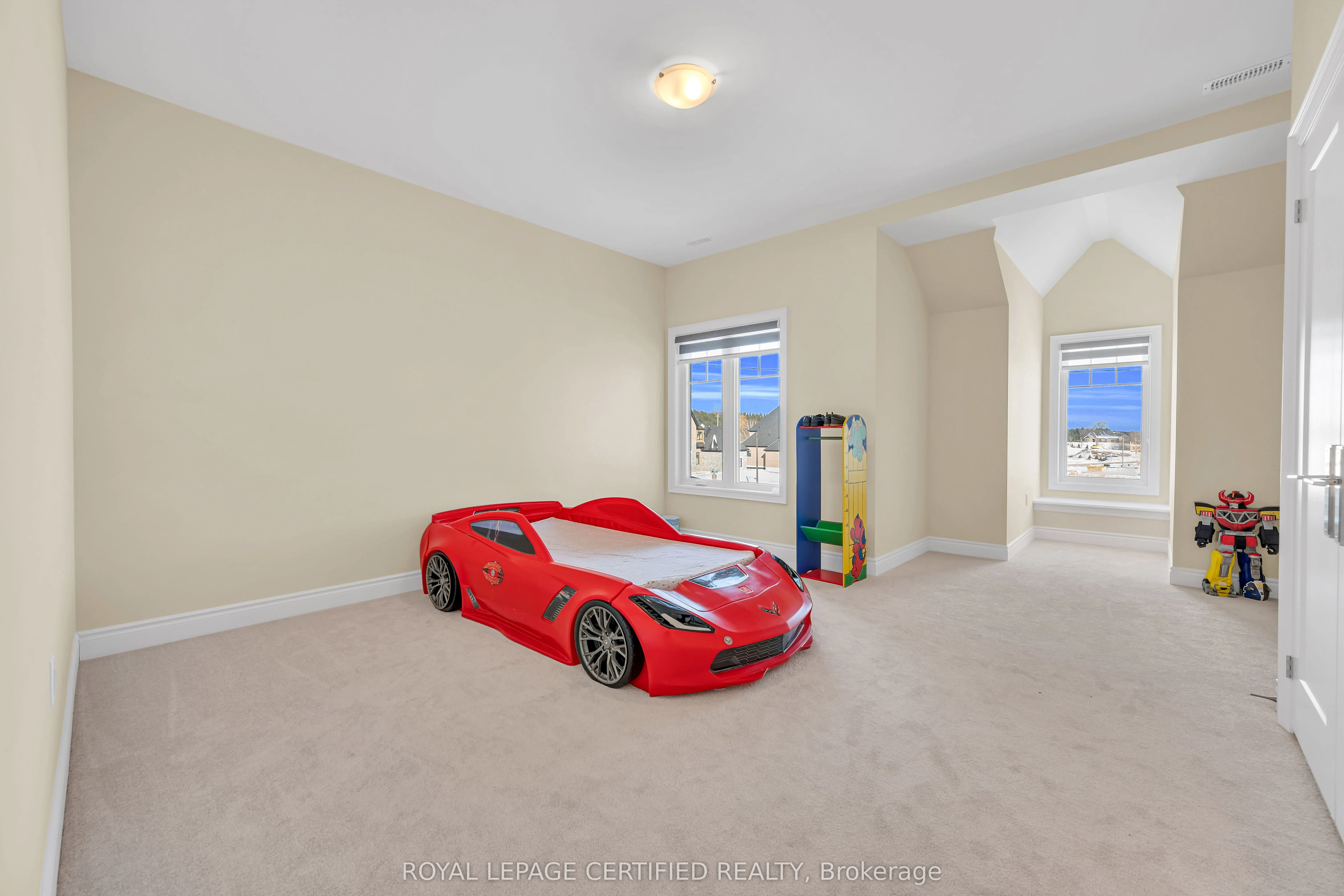 86 Green Gables Crescent
