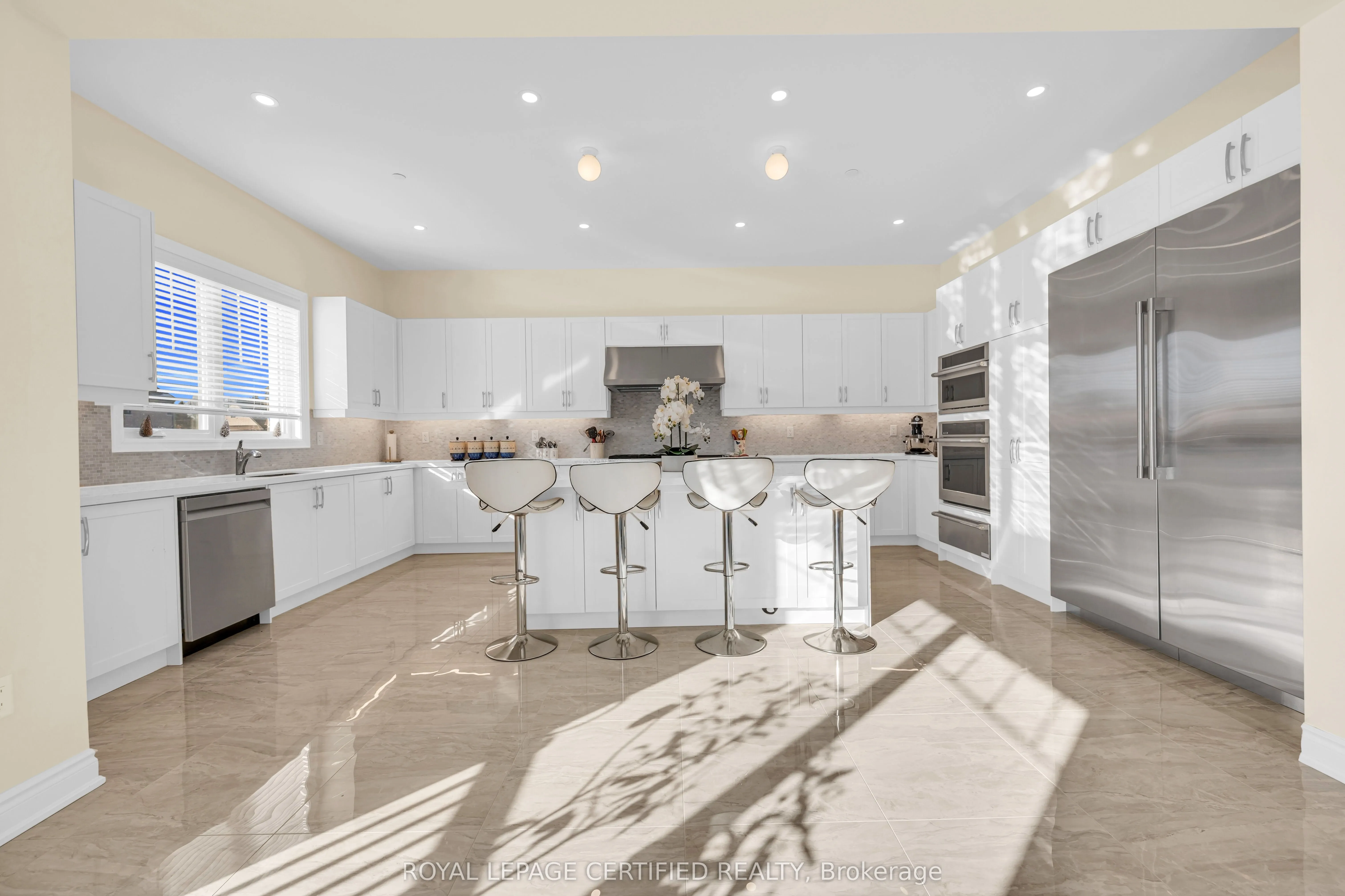86 Green Gables Crescent