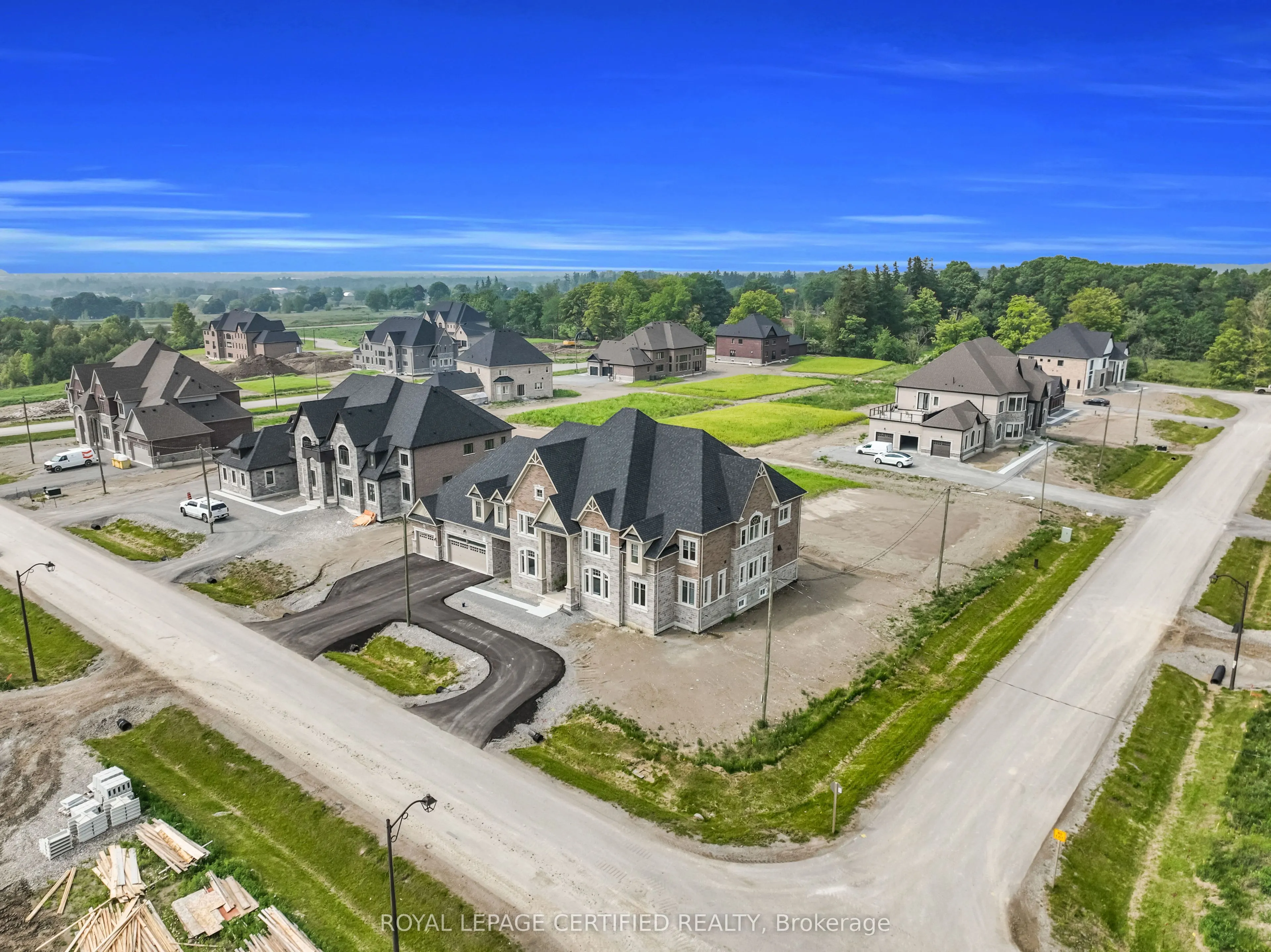 86 Green Gables Crescent