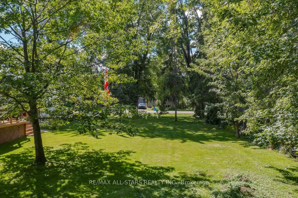 288 Woodycrest Avenue