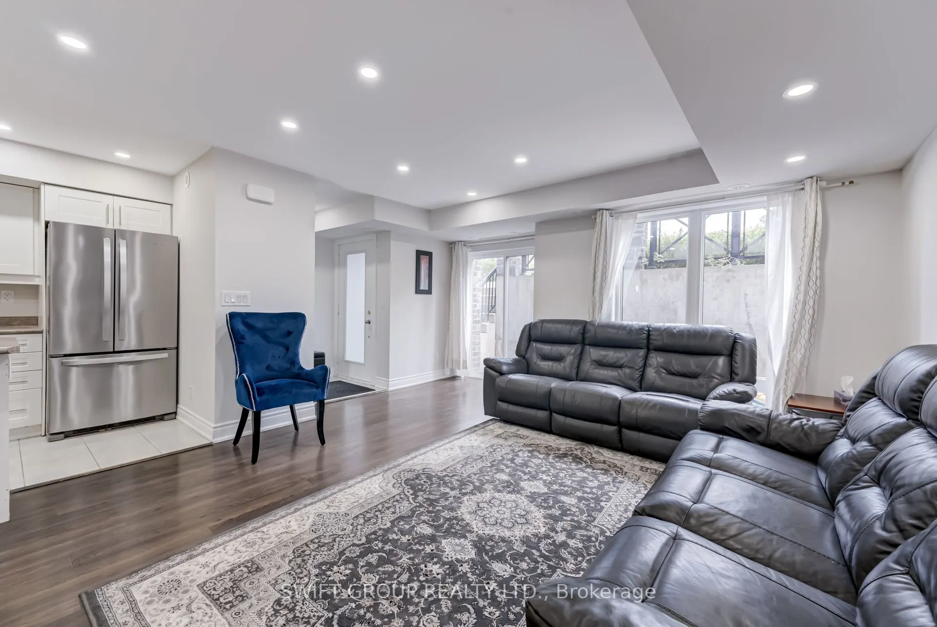 1 Blanche Lane #801