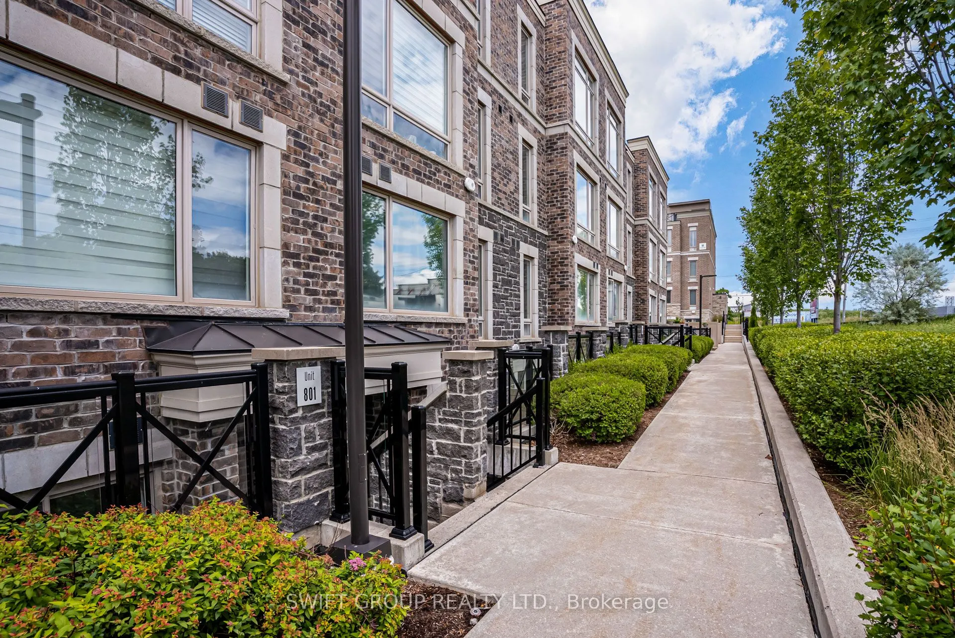 1 Blanche Lane #801