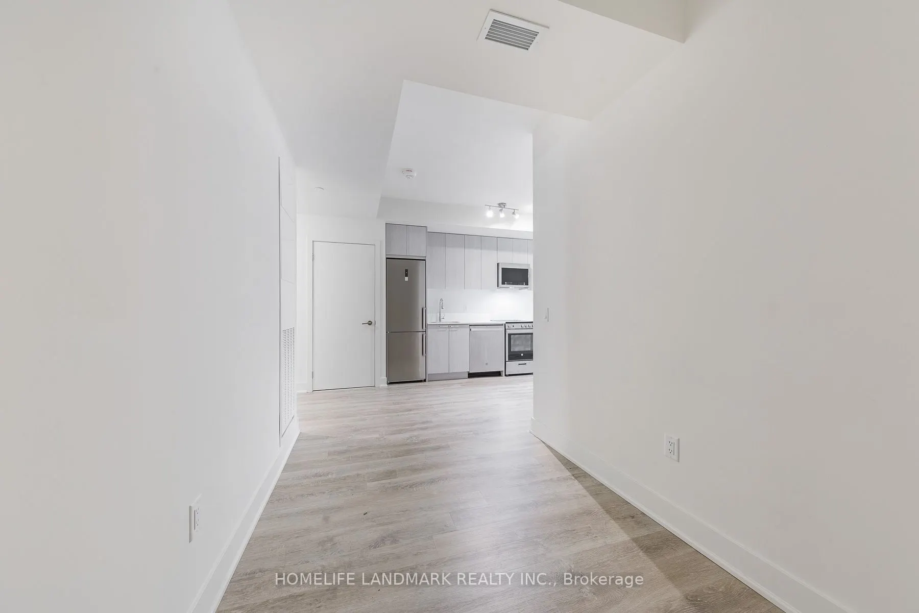 185 Deerfield Street, #223