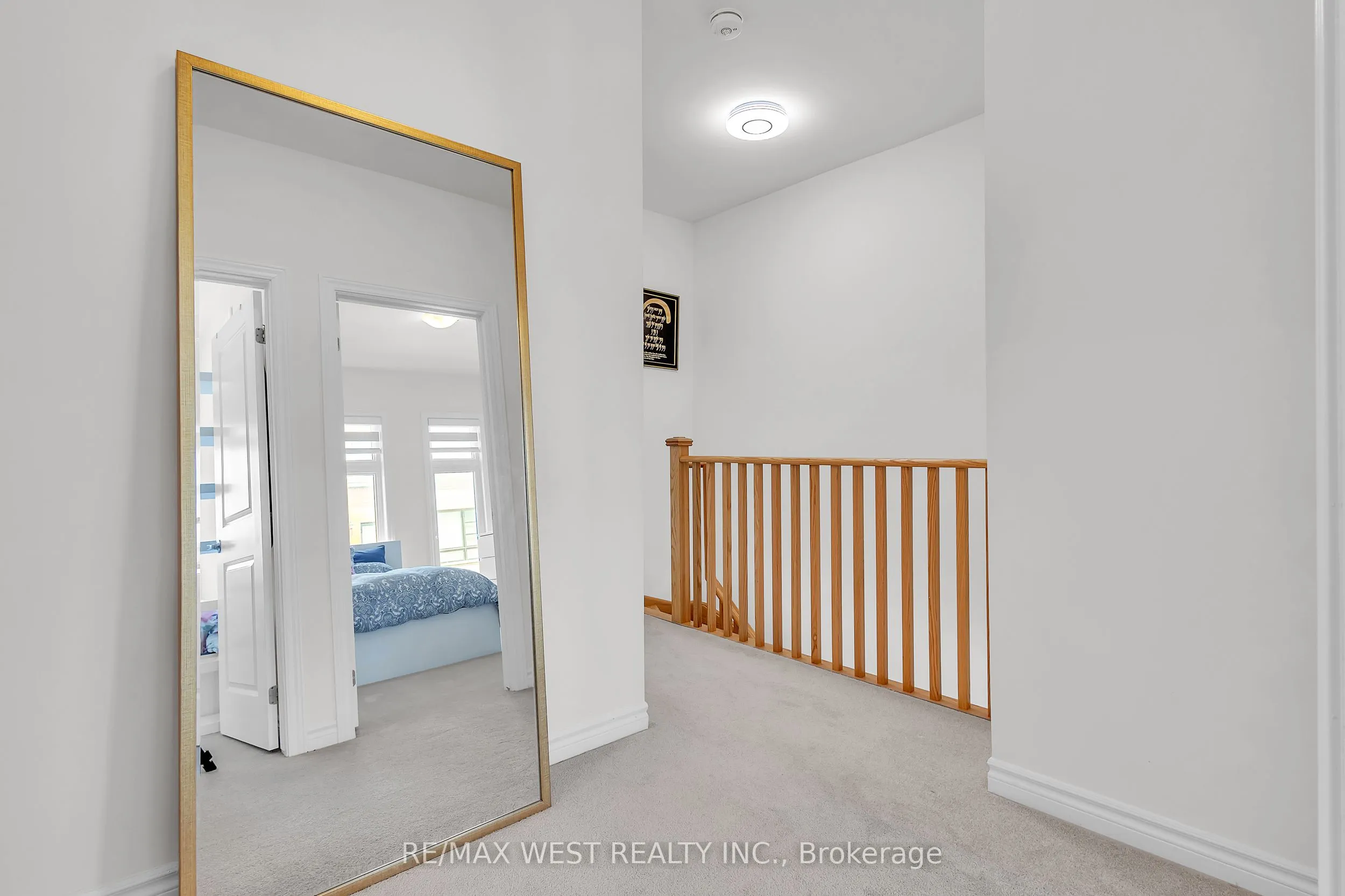 15 Quilico Road N
