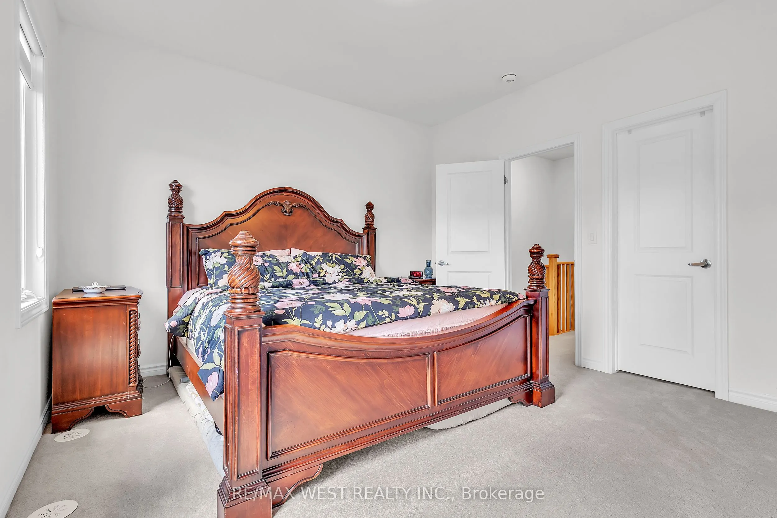15 Quilico Road N