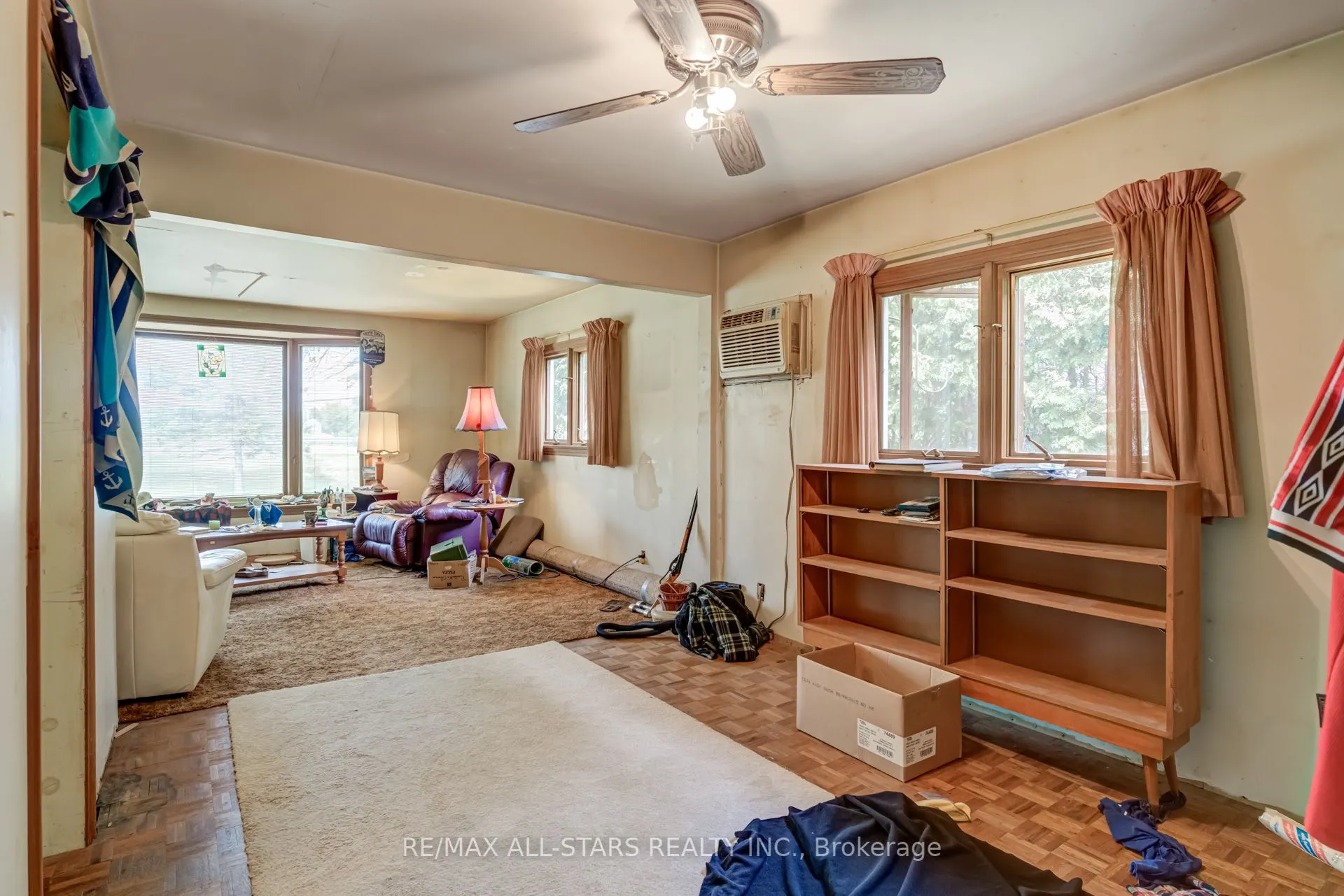 21747 Highway 48