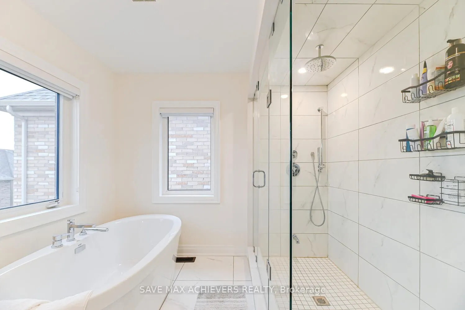 74 KENTLEDGE AV Avenue