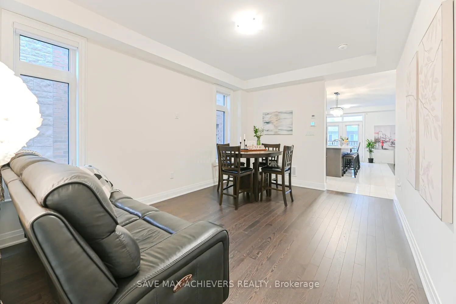 74 KENTLEDGE AV Avenue