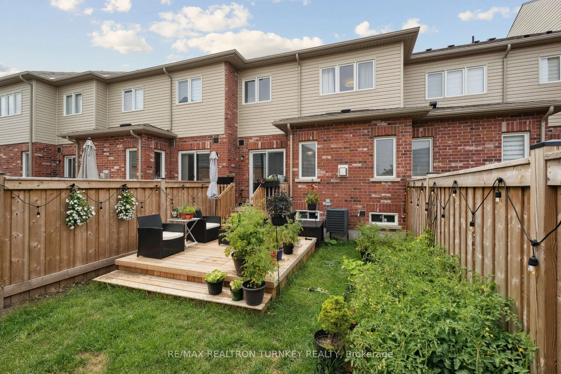 29 Anne Pegg Crescent