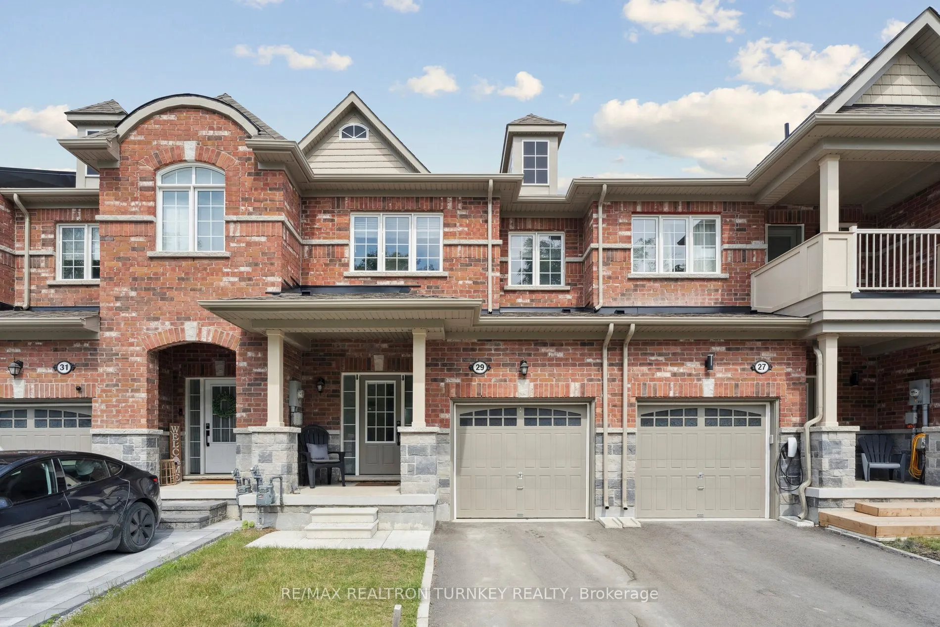 29 Anne Pegg Crescent