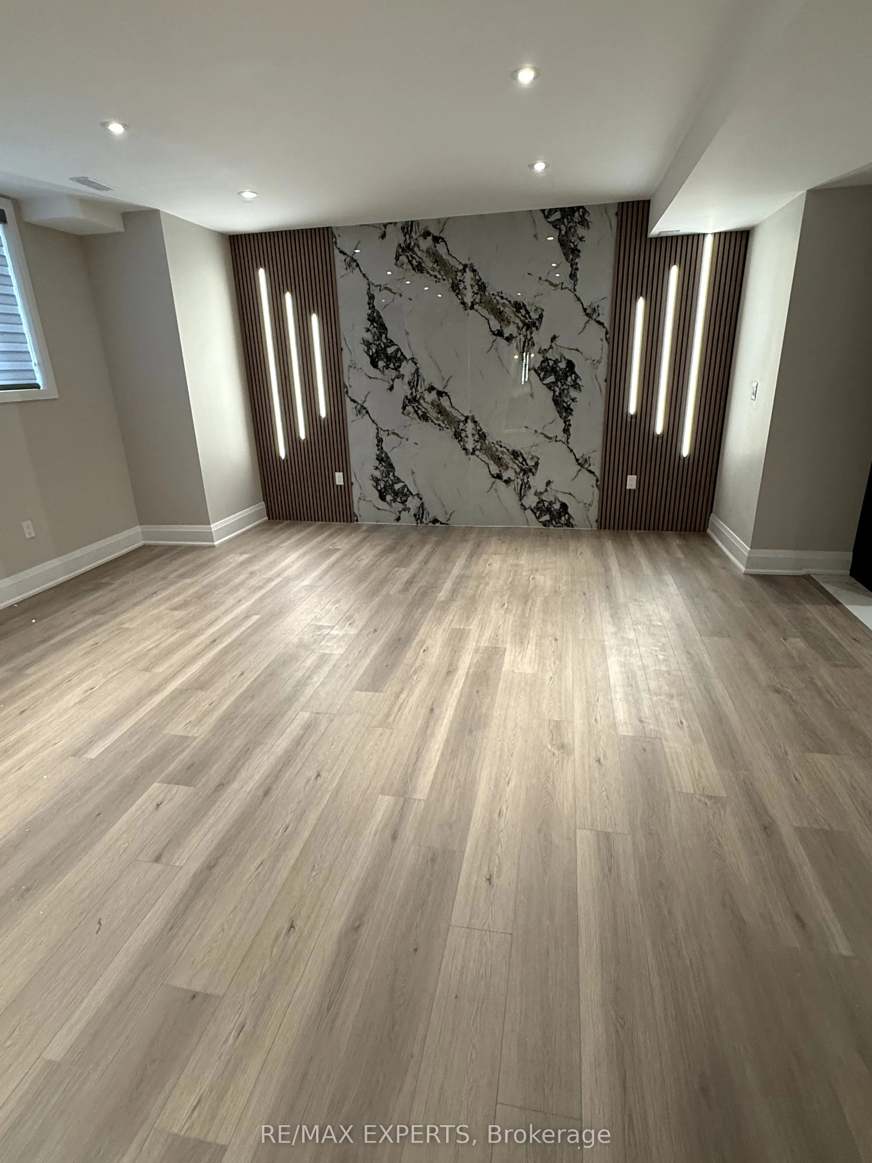 41 TERRAIN Court, #BASEMENT APARTMENT