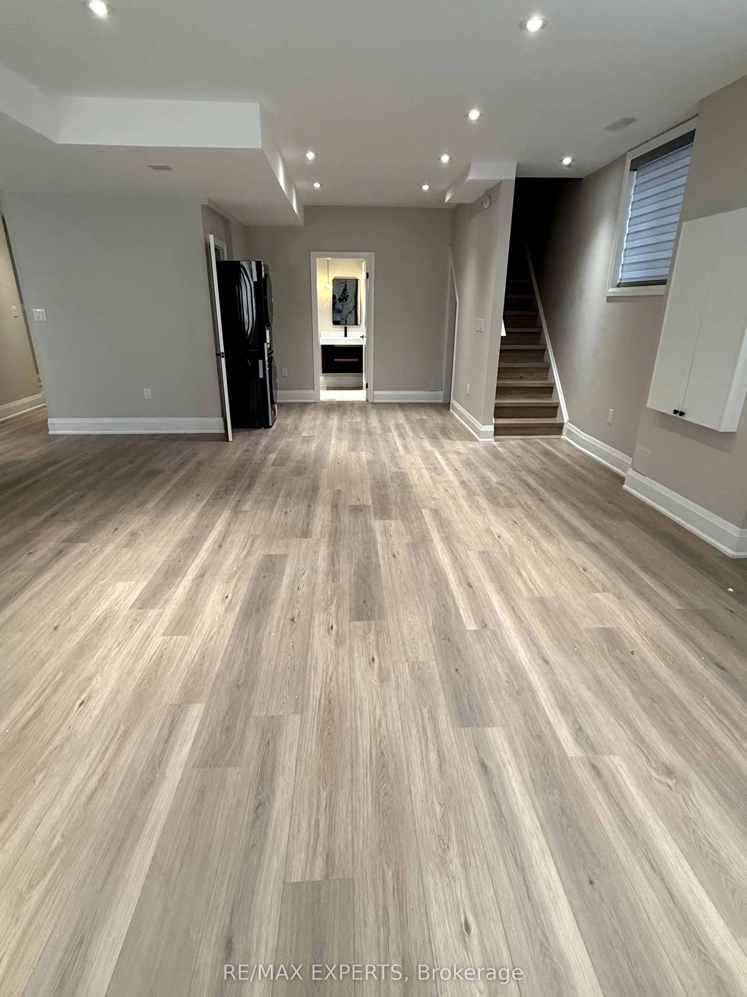 41 TERRAIN Court, #BASEMENT APARTMENT