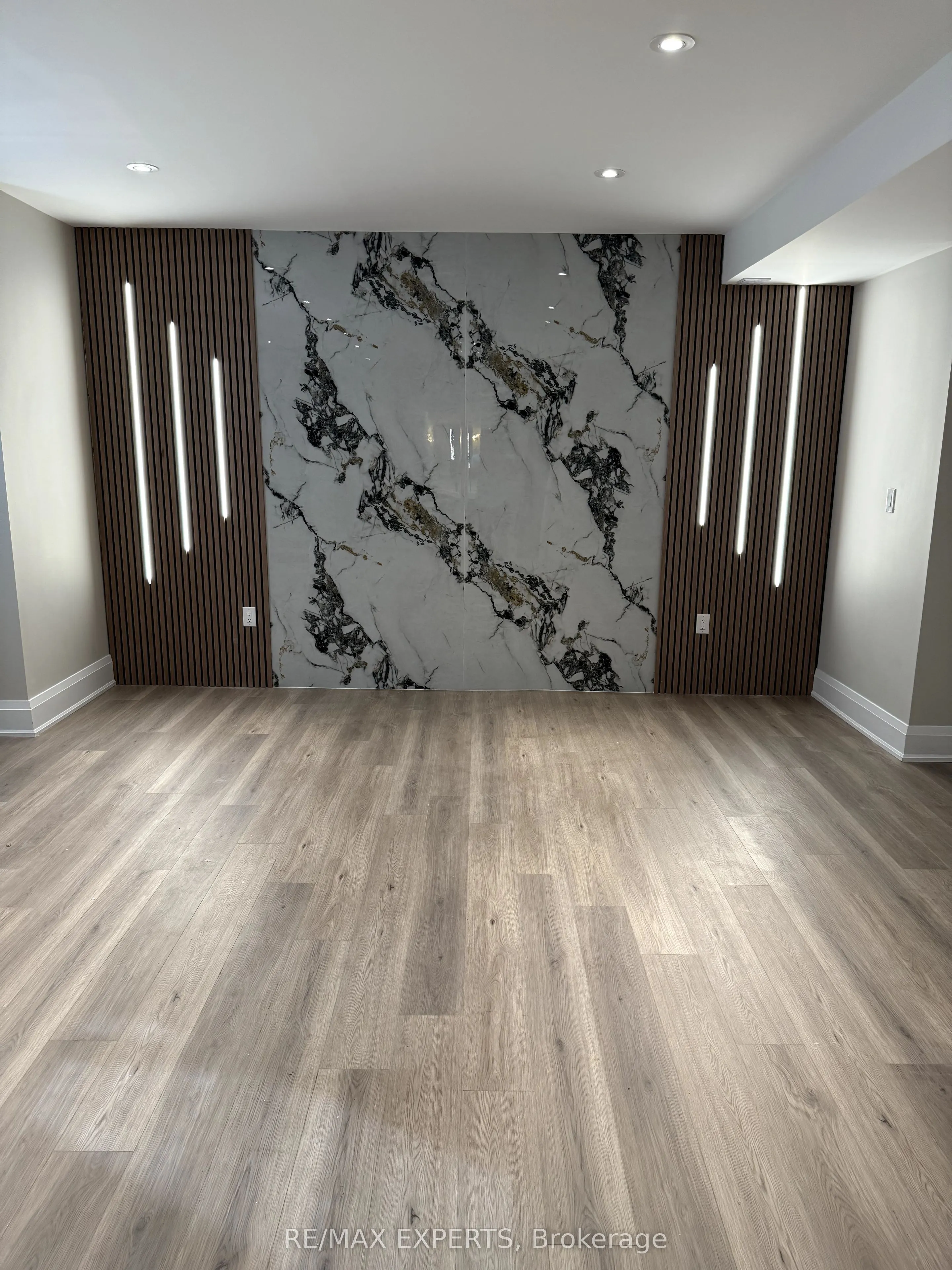 41 TERRAIN Court, #BASEMENT APARTMENT