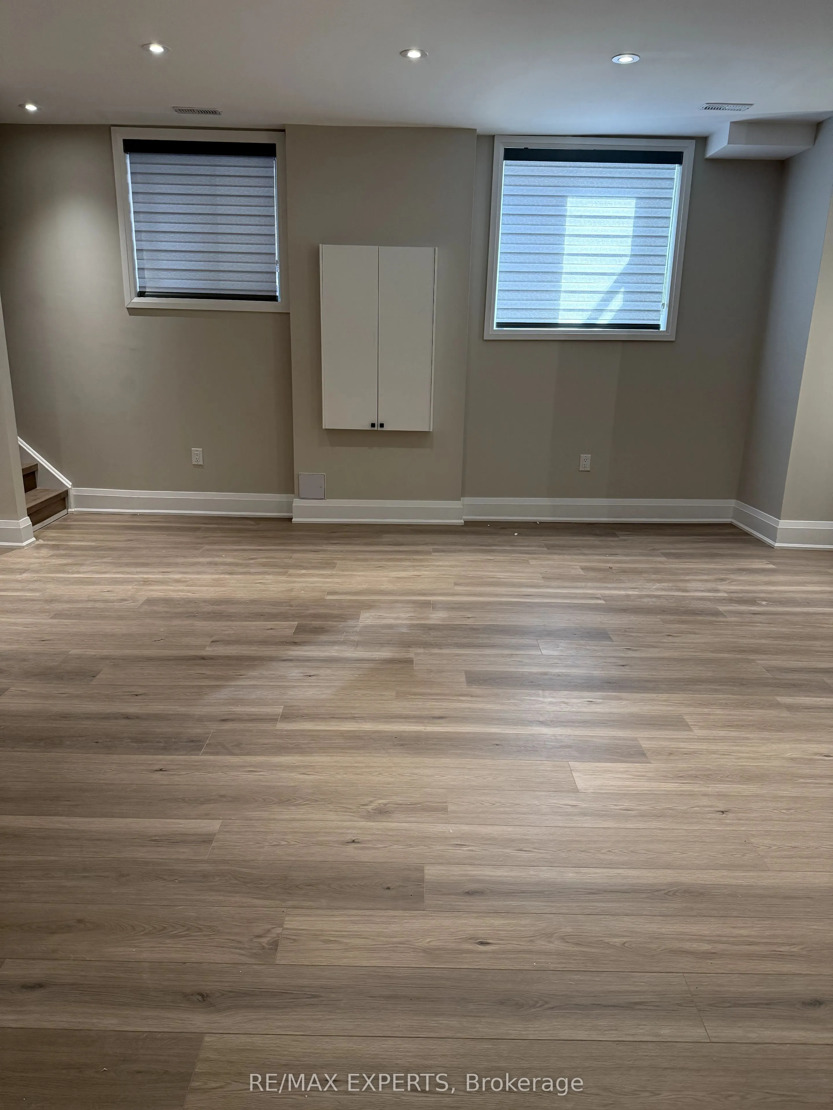 41 TERRAIN Court, #BASEMENT APARTMENT