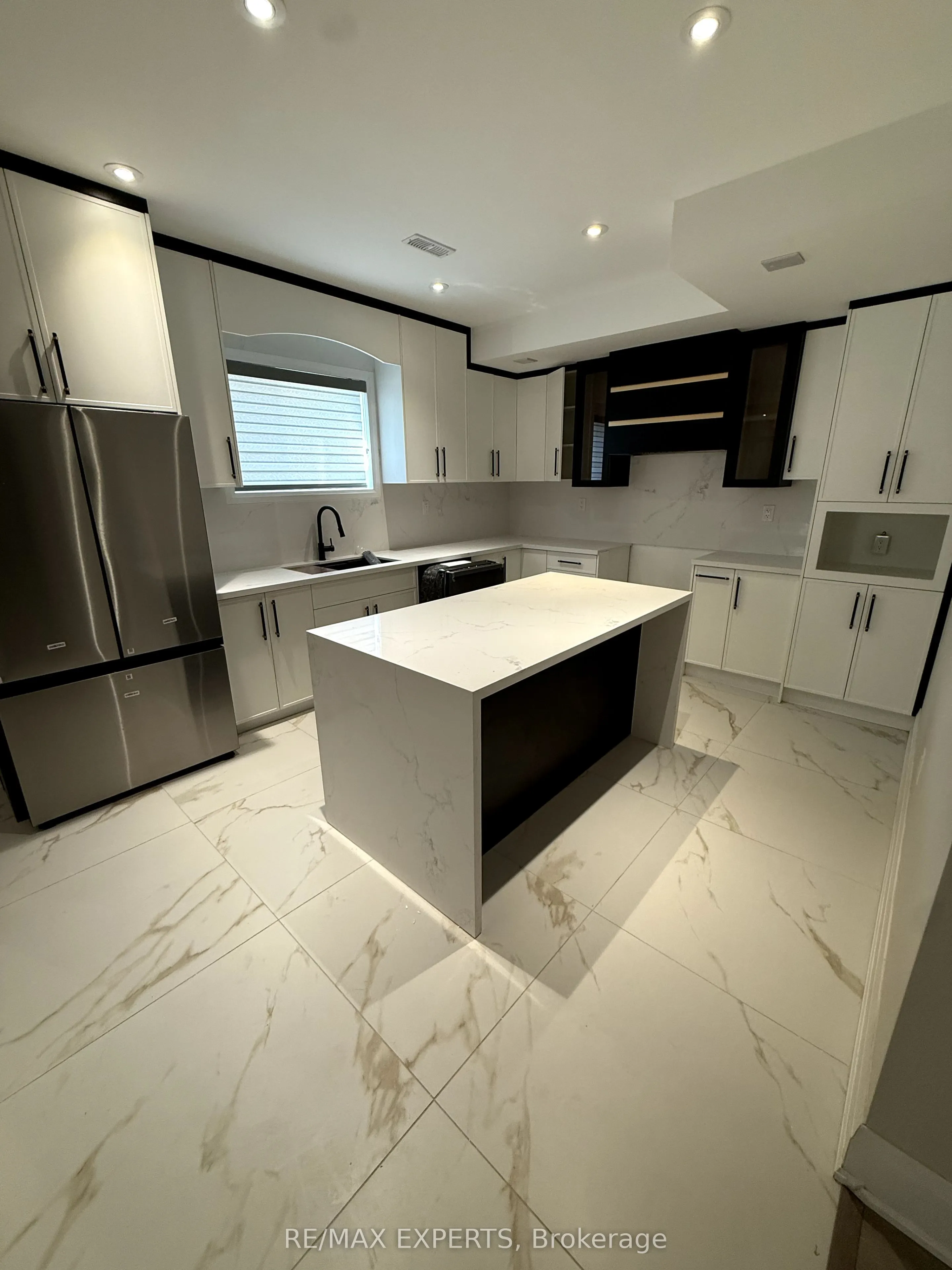 41 TERRAIN Court, #BASEMENT APARTMENT