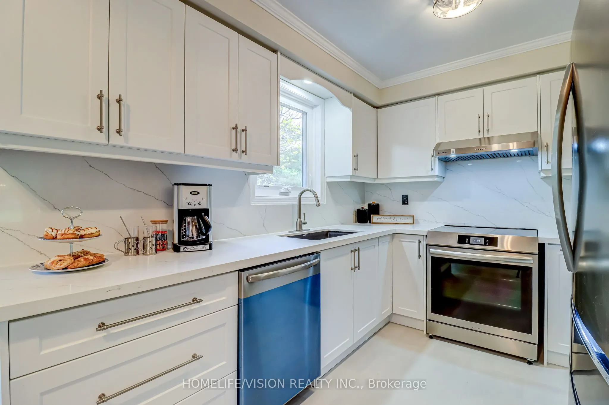 66 Munro Crescent