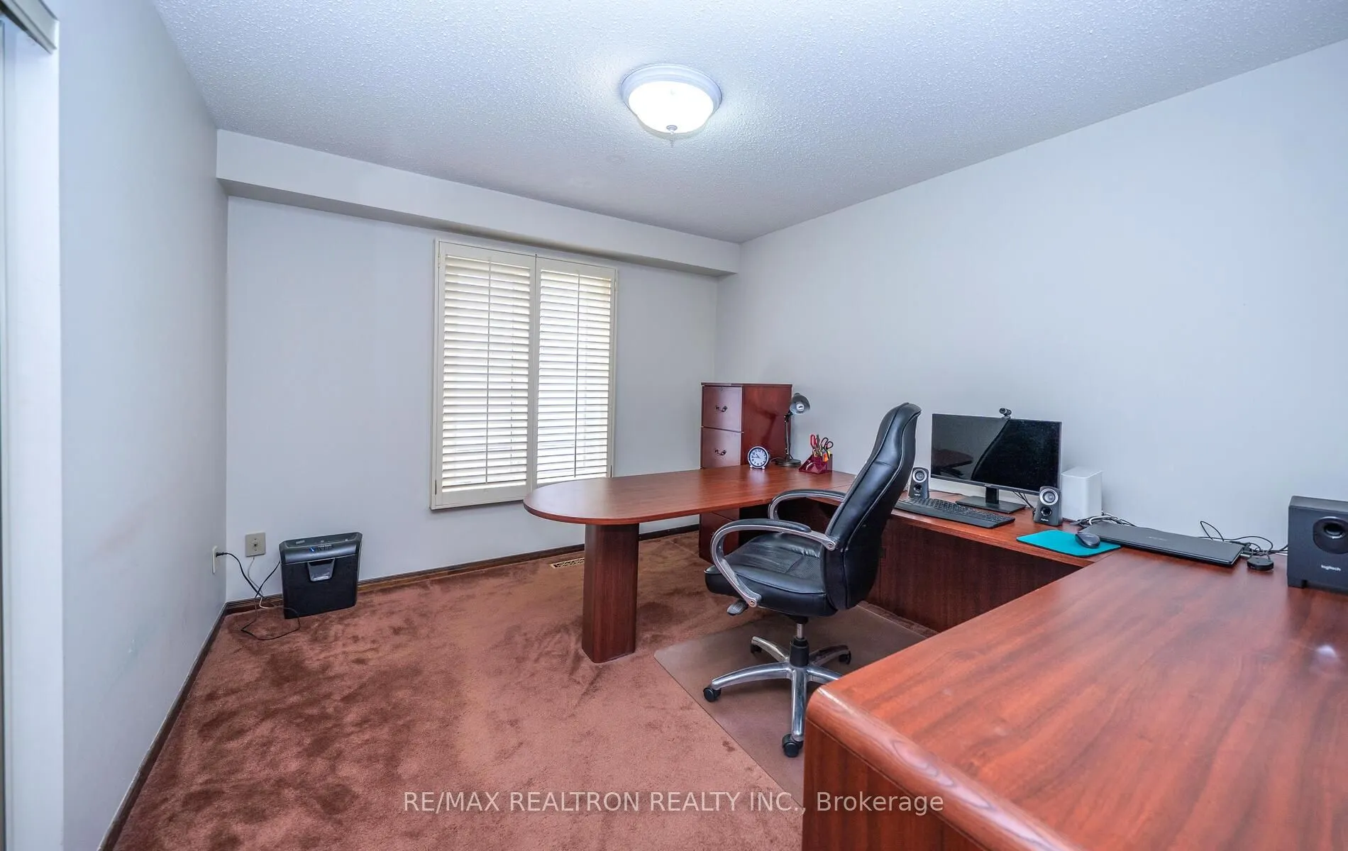 4 Edmund Seager Drive