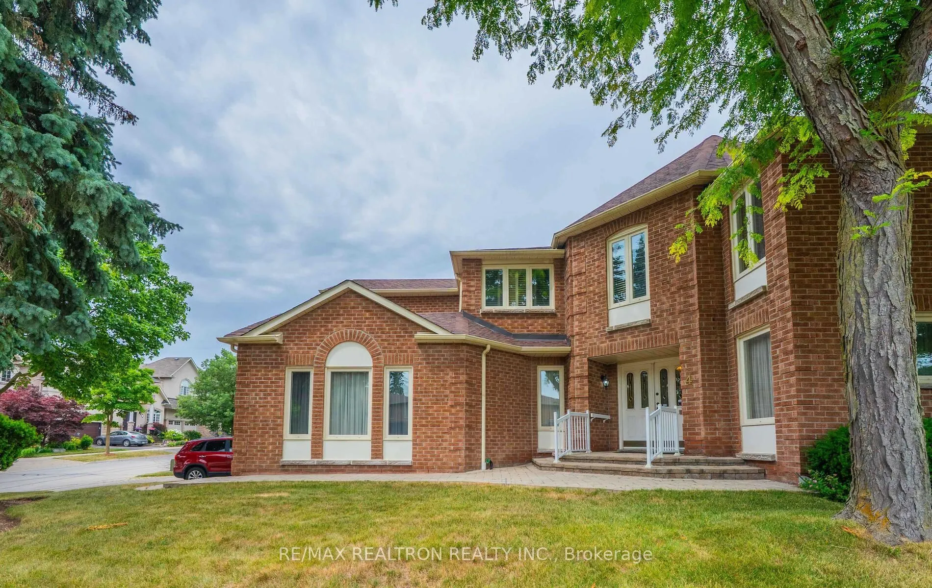 4 Edmund Seager Drive