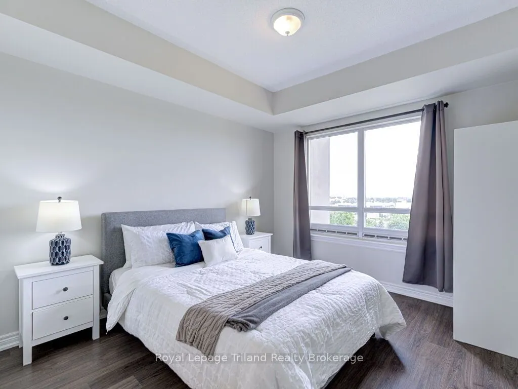 9245 Jane Street N, #814