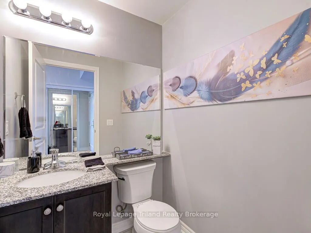 9245 Jane Street N, #814