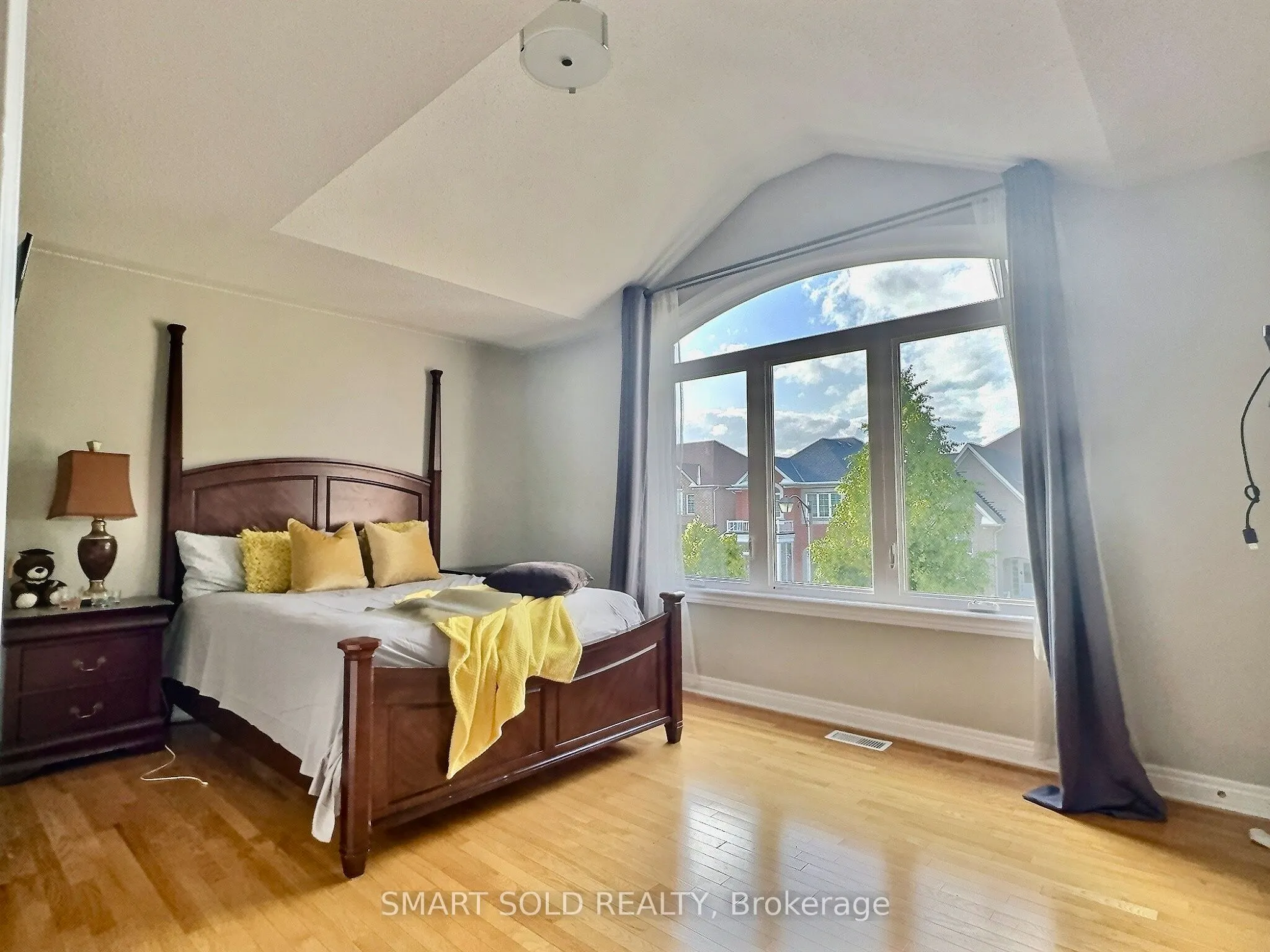 25 Barnstone Drive