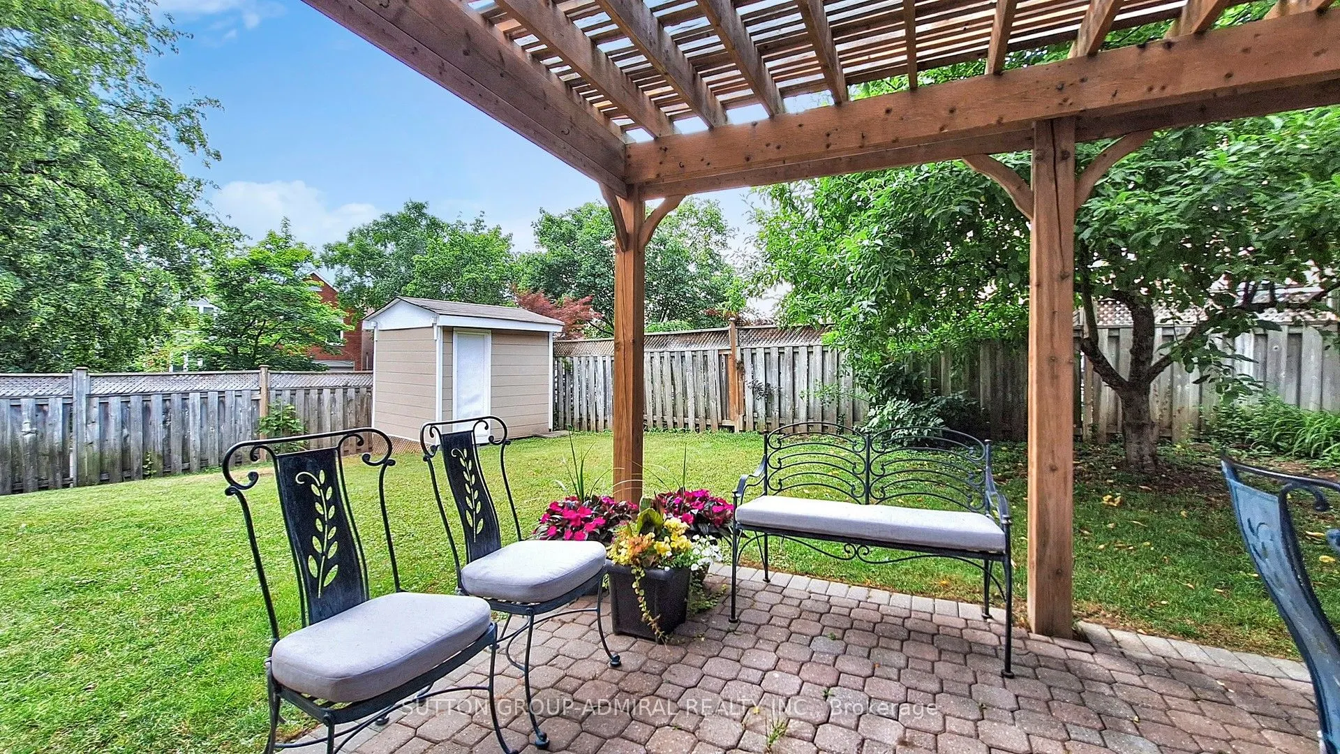 122 Edmund Seager Drive
