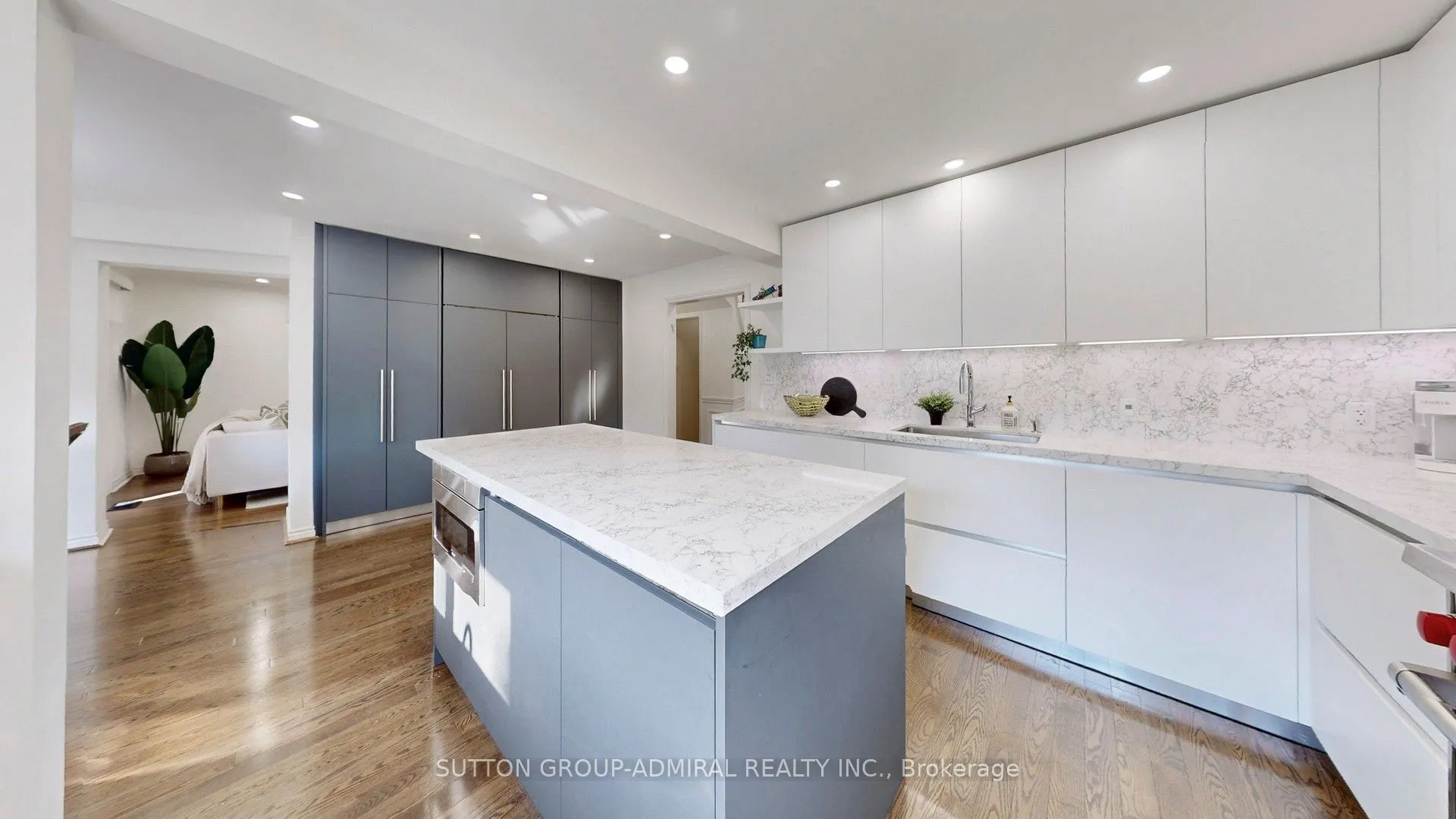 122 Edmund Seager Drive