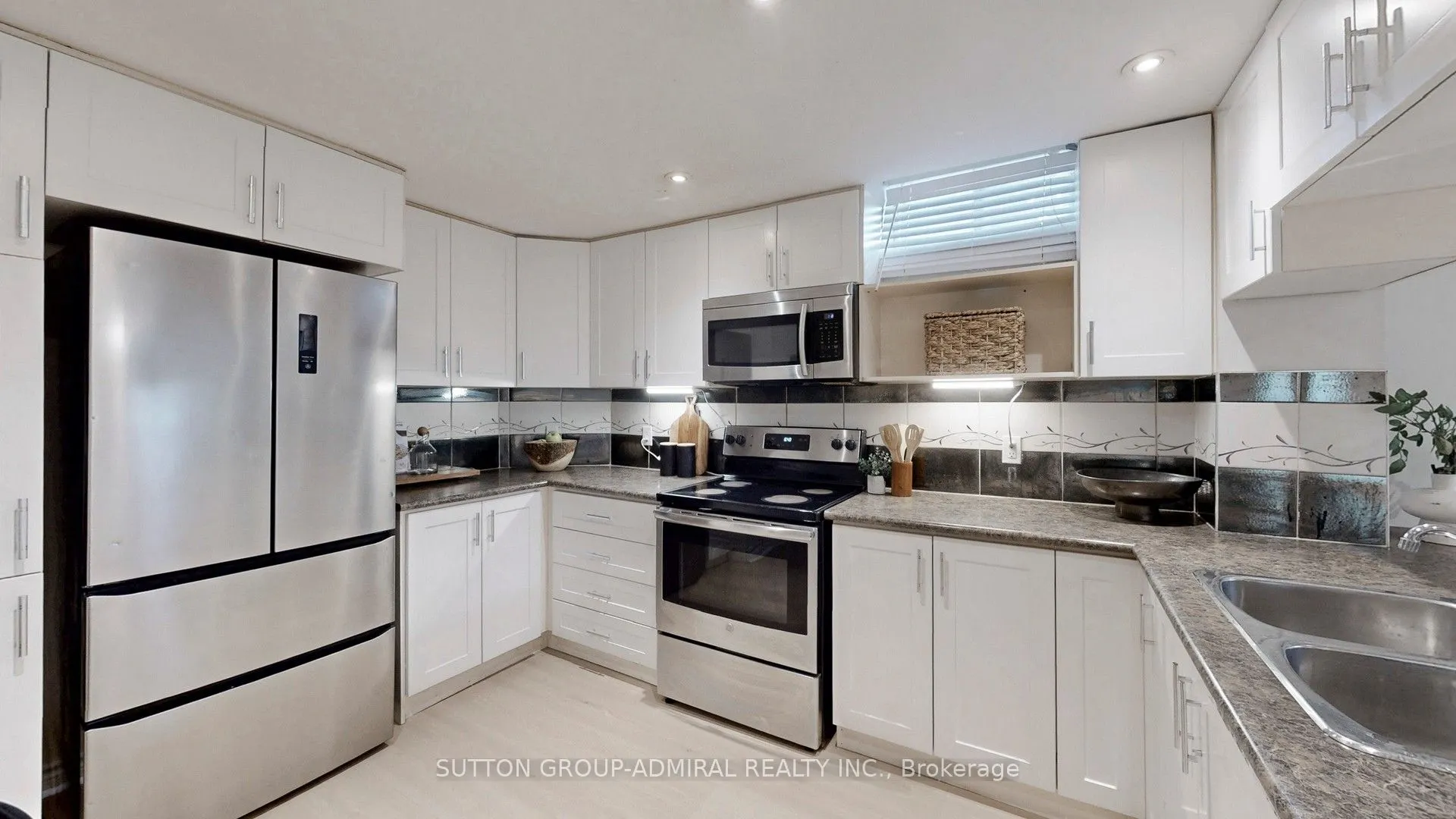 122 Edmund Seager Drive