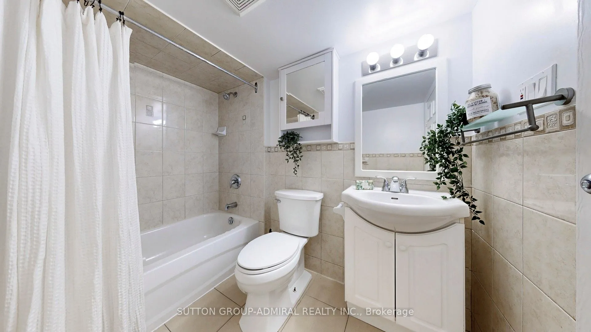 122 Edmund Seager Drive