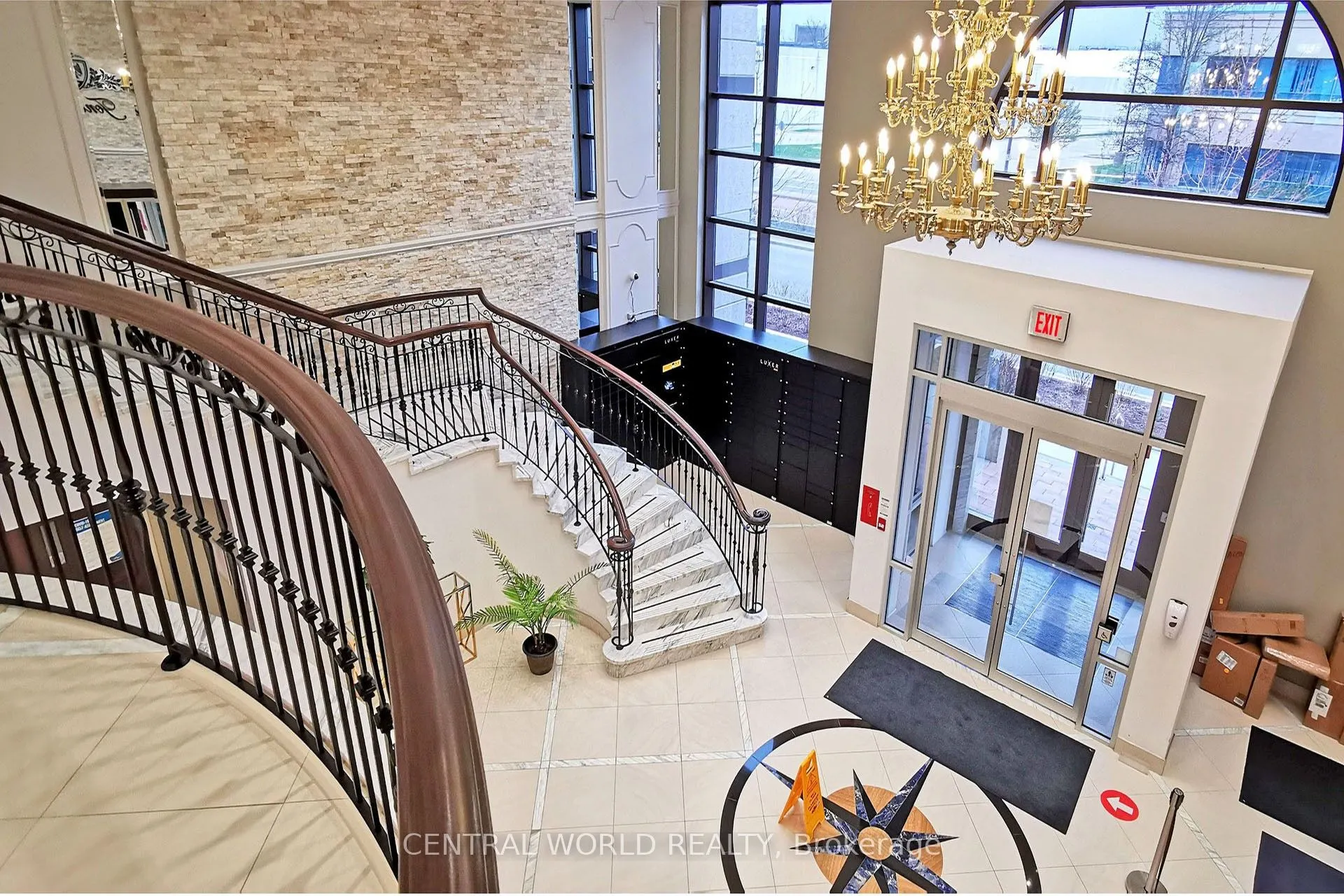 38 Cedarland Drive W, #1202