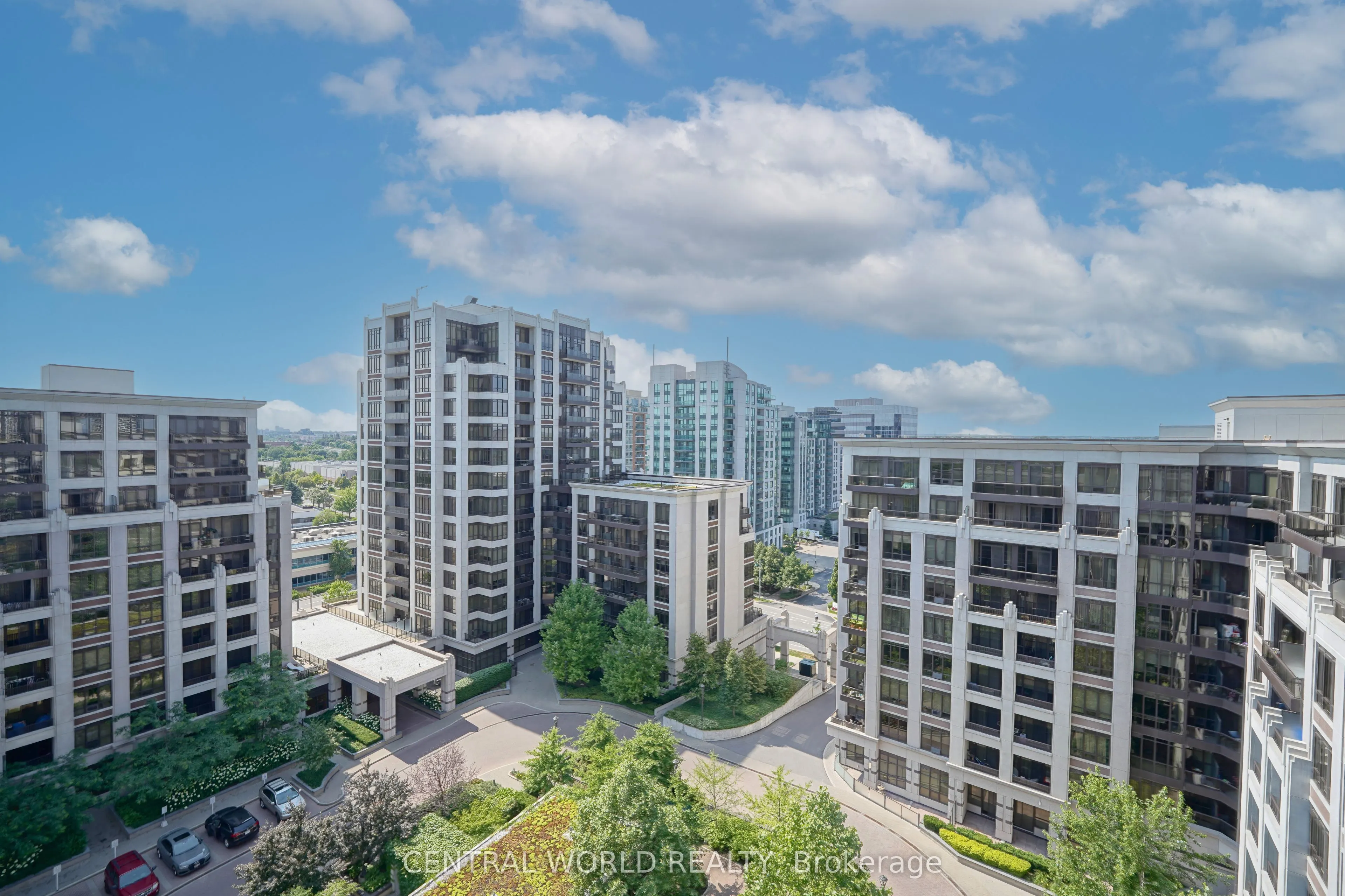 38 Cedarland Drive W, #1202