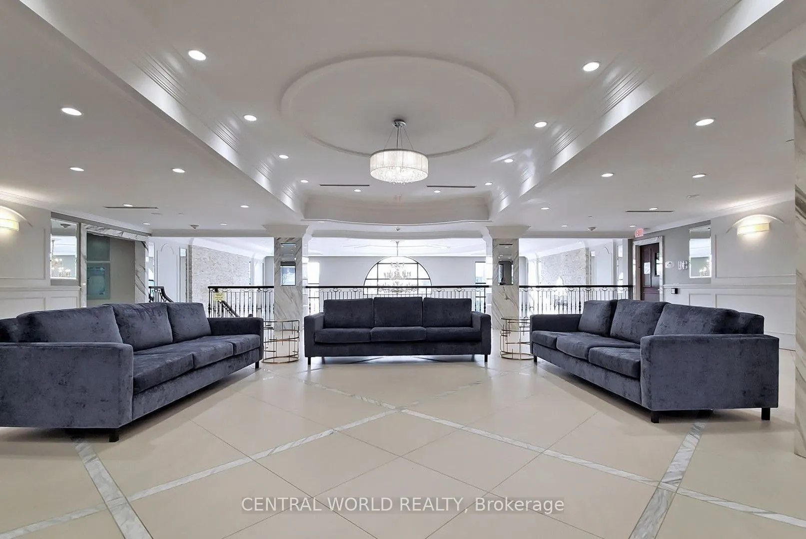 38 Cedarland Drive W, #1202