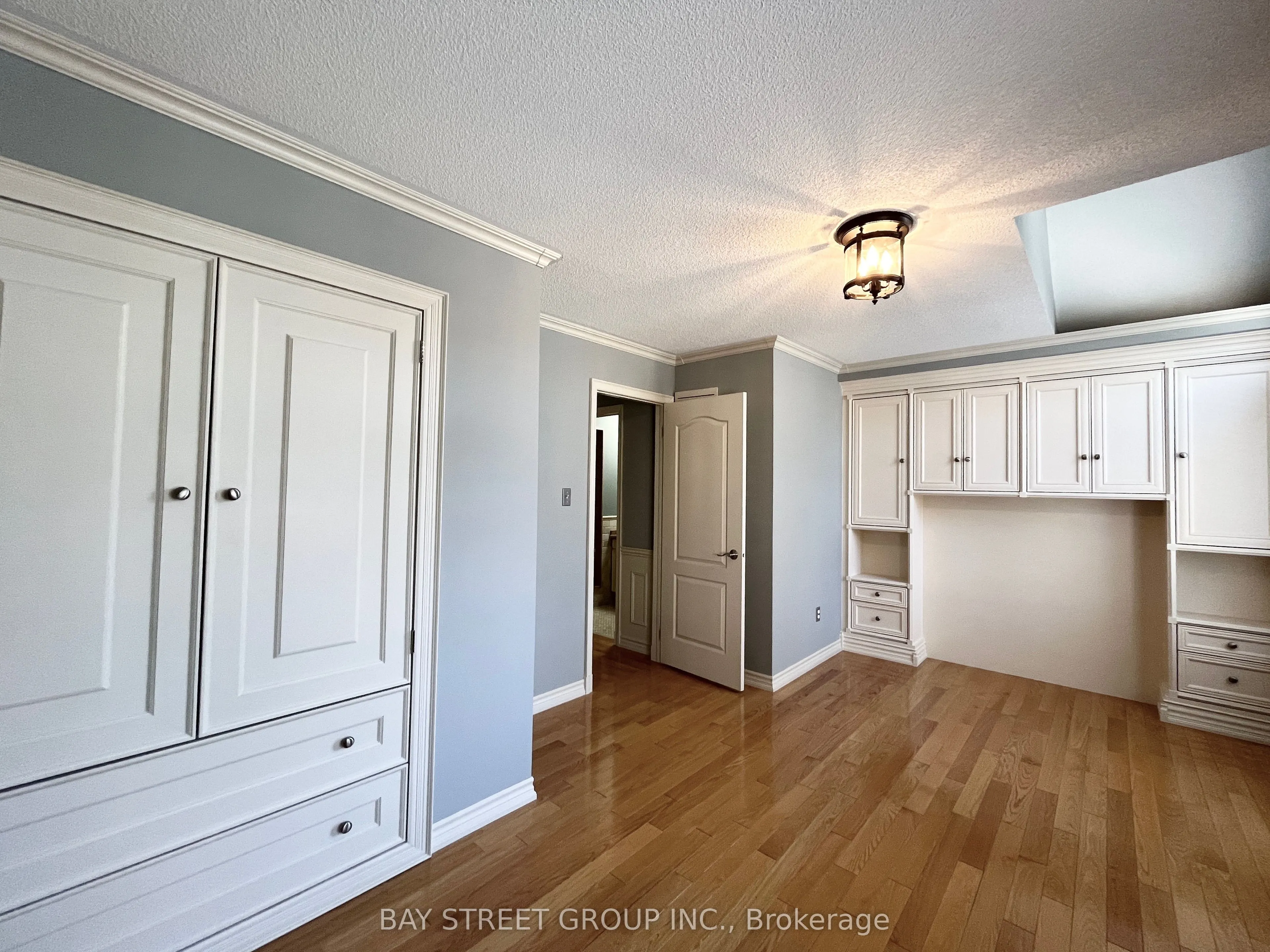 180 Blue Willow Drive, #43