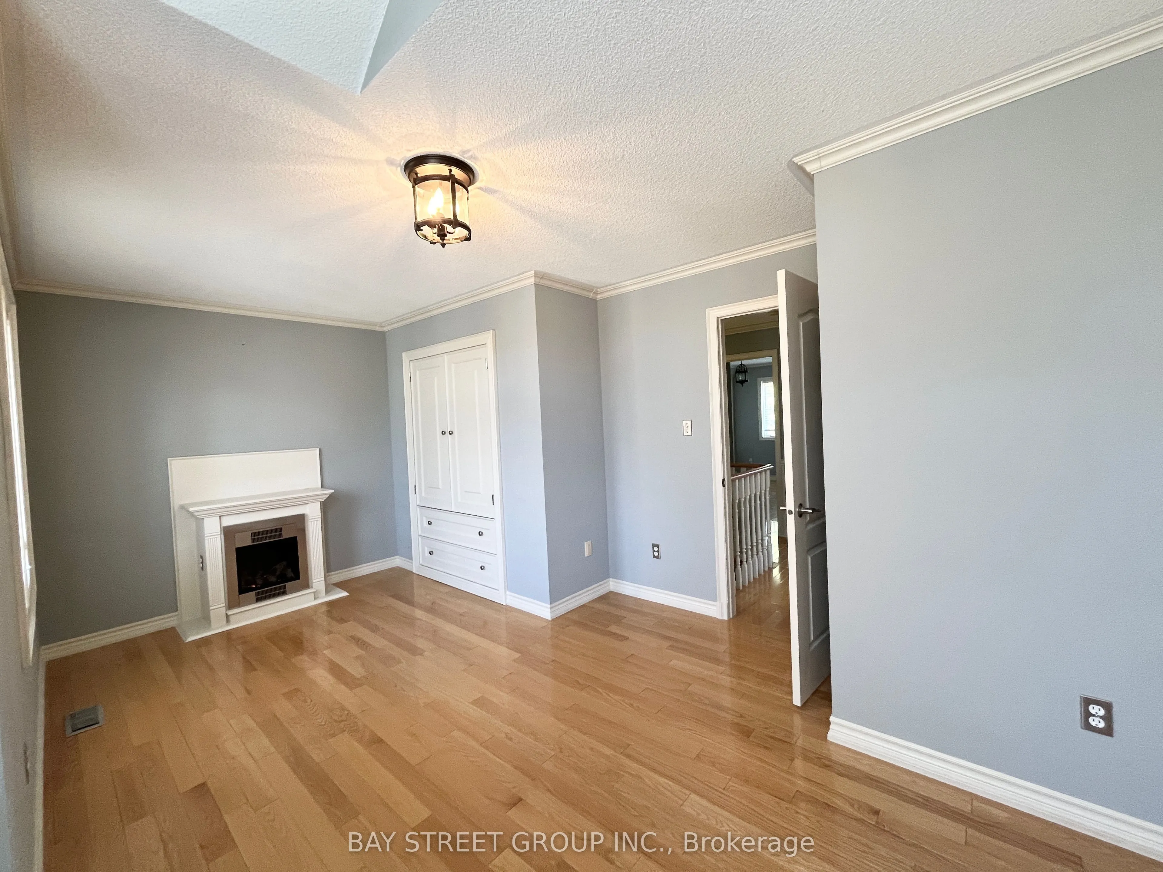 180 Blue Willow Drive, #43