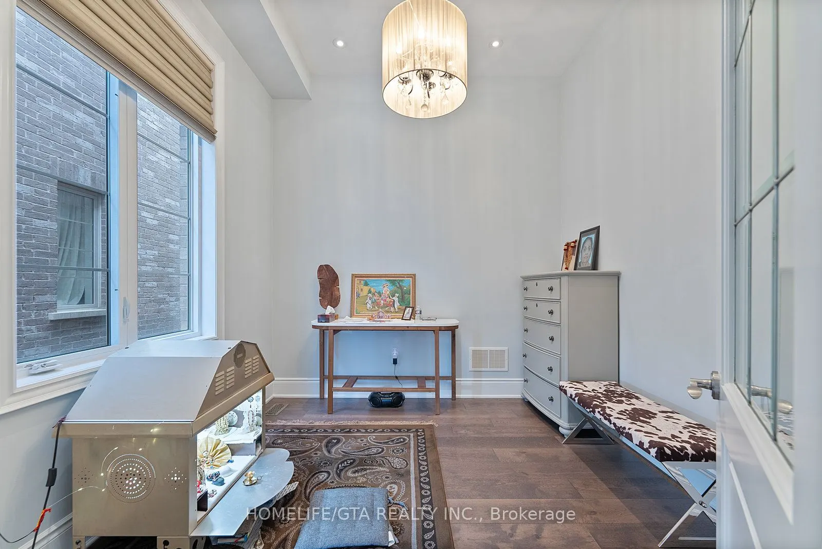 388 Woodgate Pines Drive