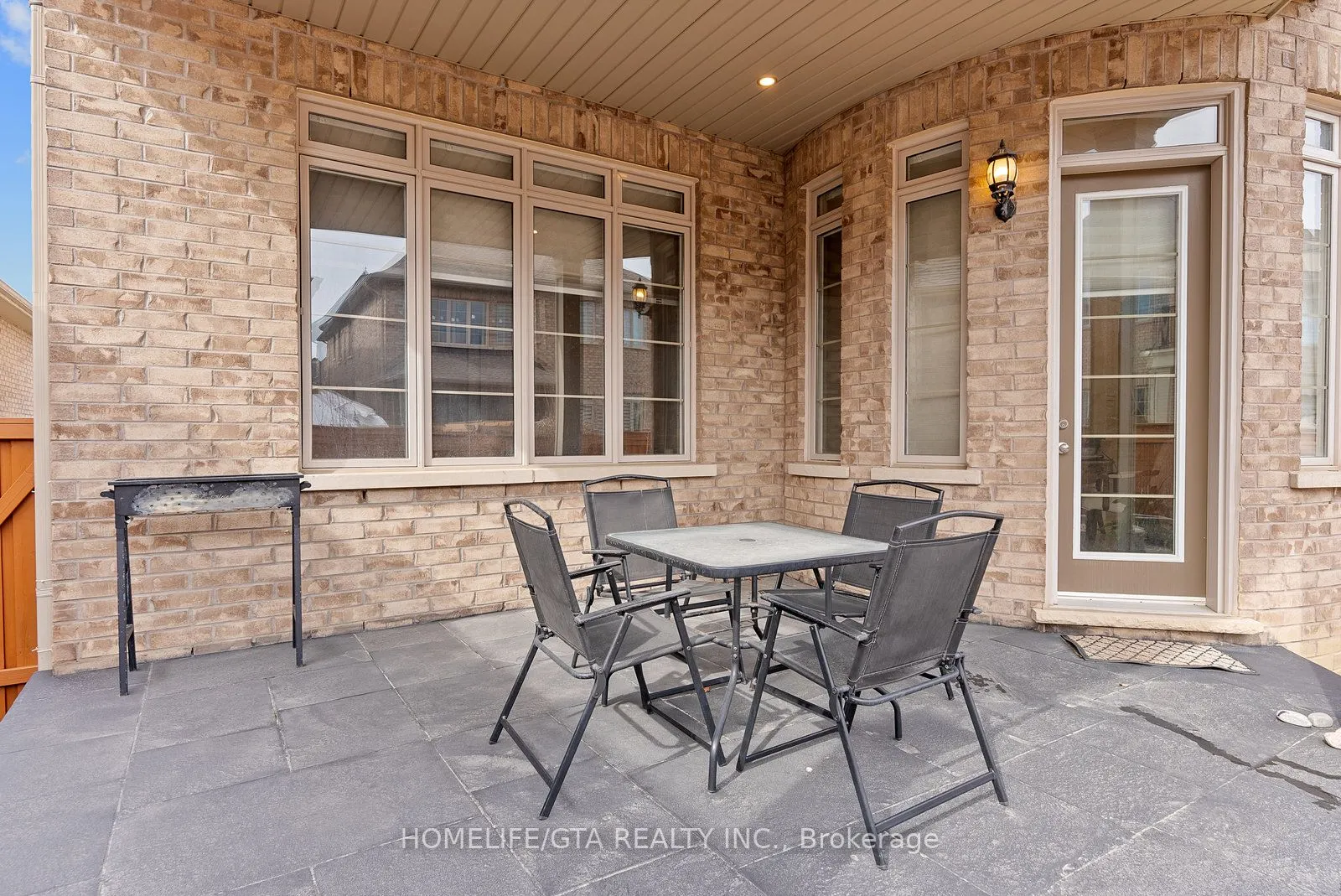 388 Woodgate Pines Drive