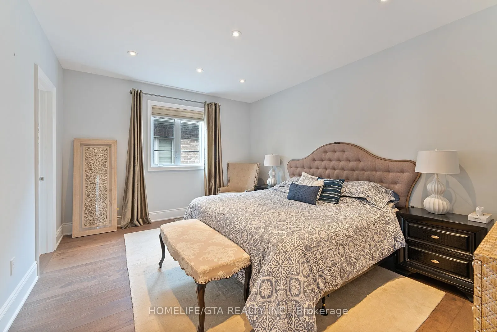 388 Woodgate Pines Drive