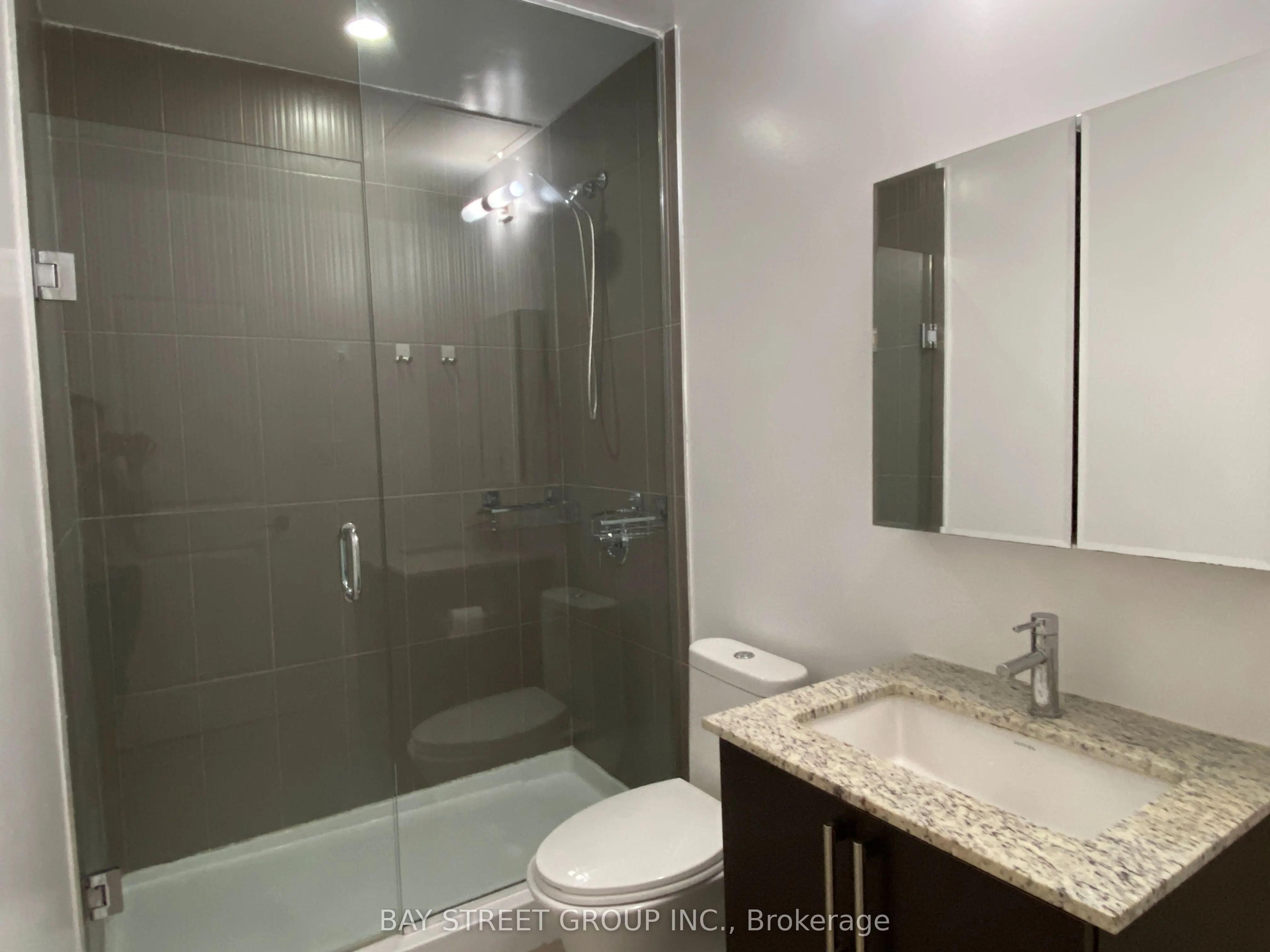 9608 Yonge Street, #903